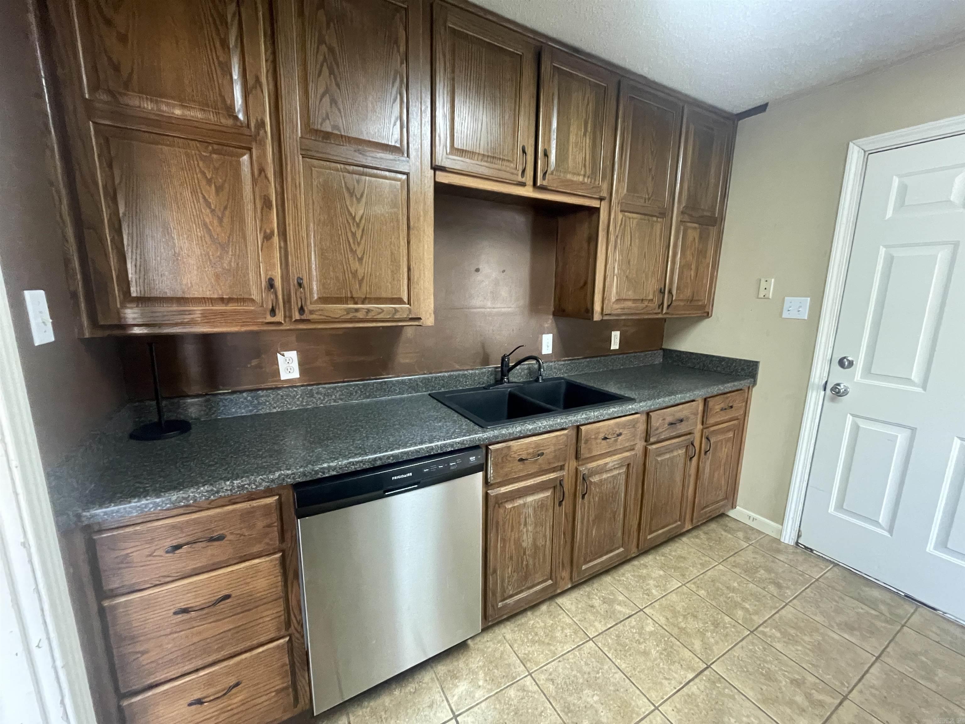 2005 Weems  Conway, AR