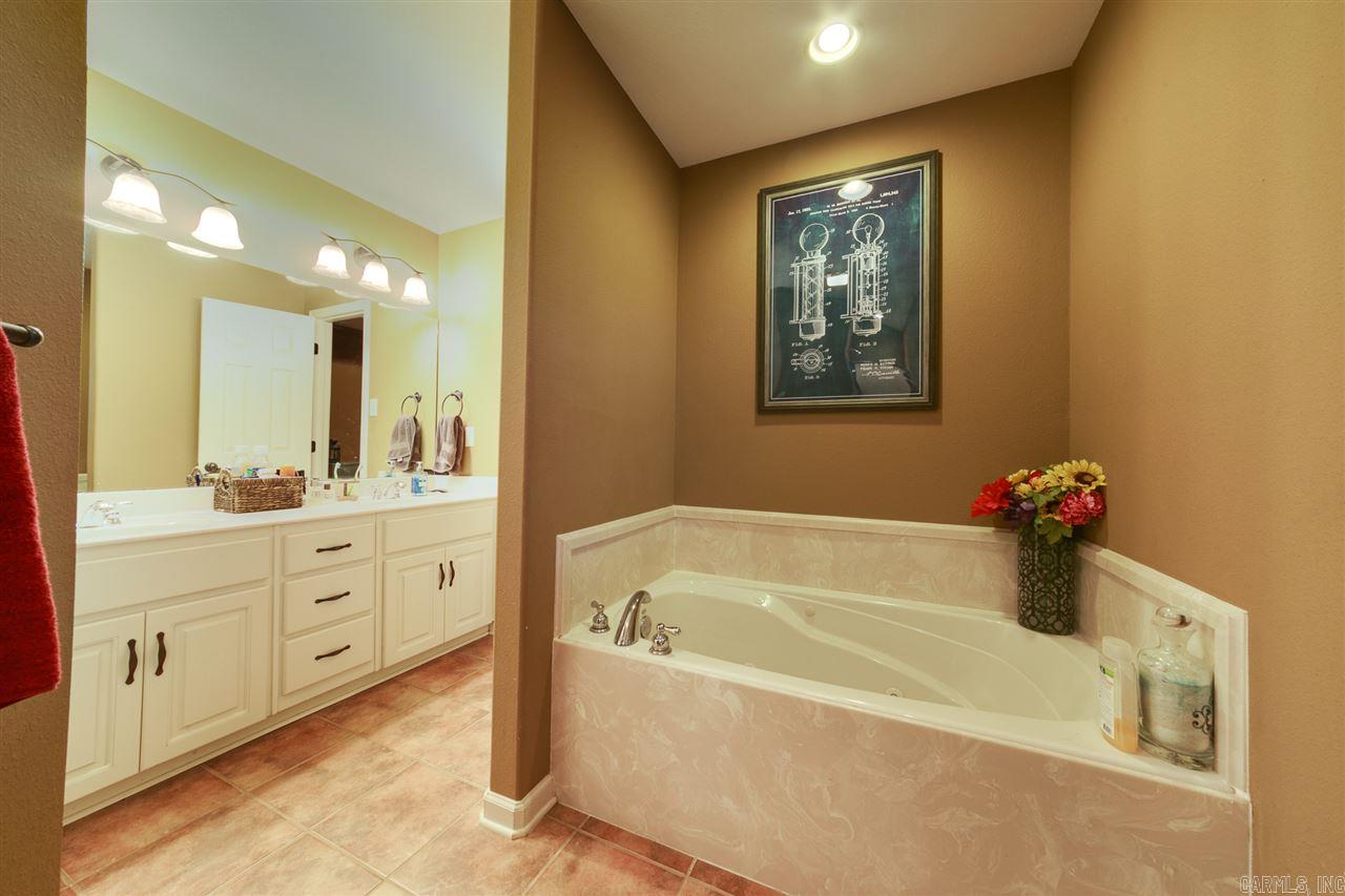 126 Magness Creek  Cabot, AR