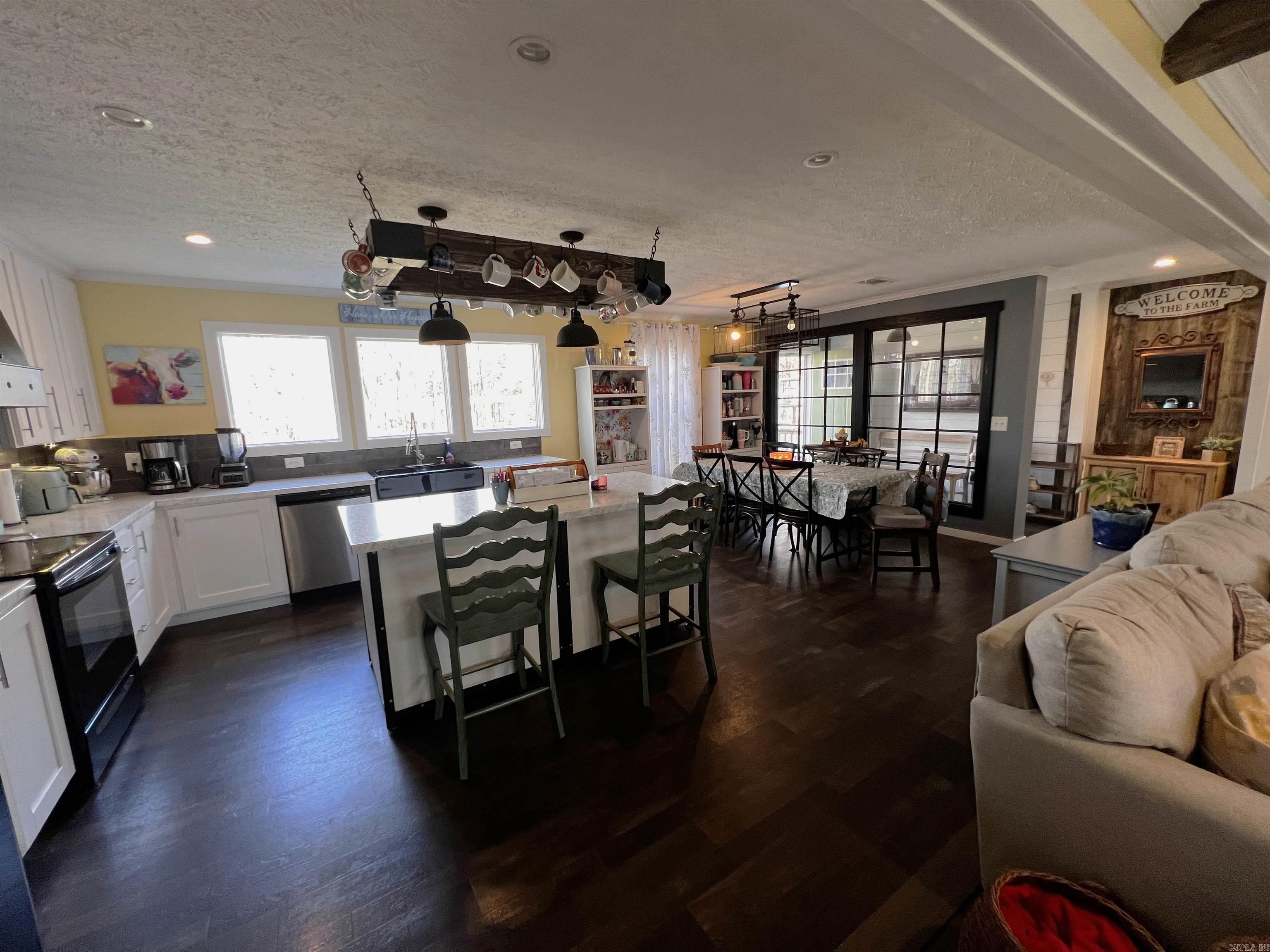 1920 Redbud  Redfield, AR