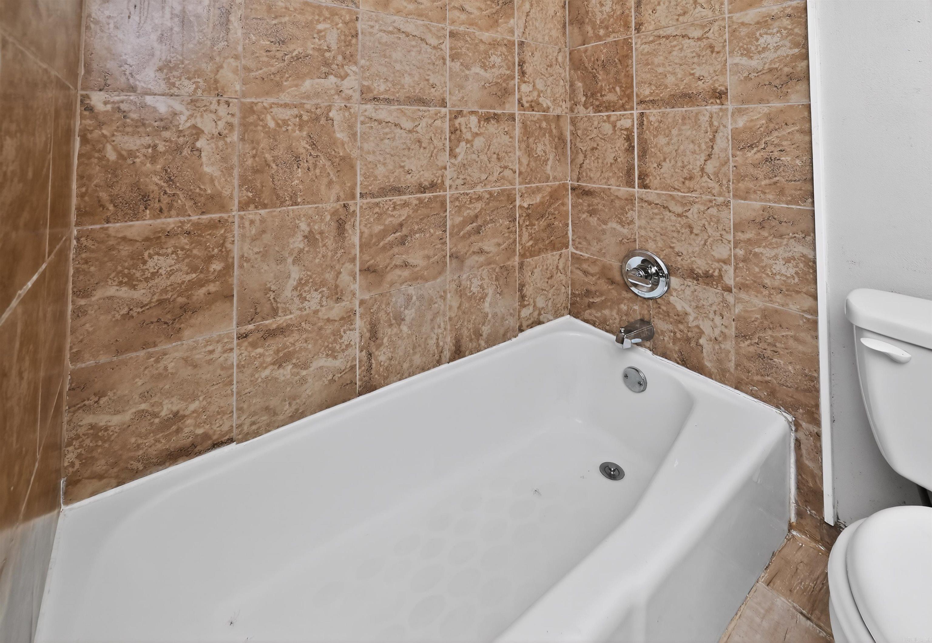 6103 Woodview  Sherwood, AR