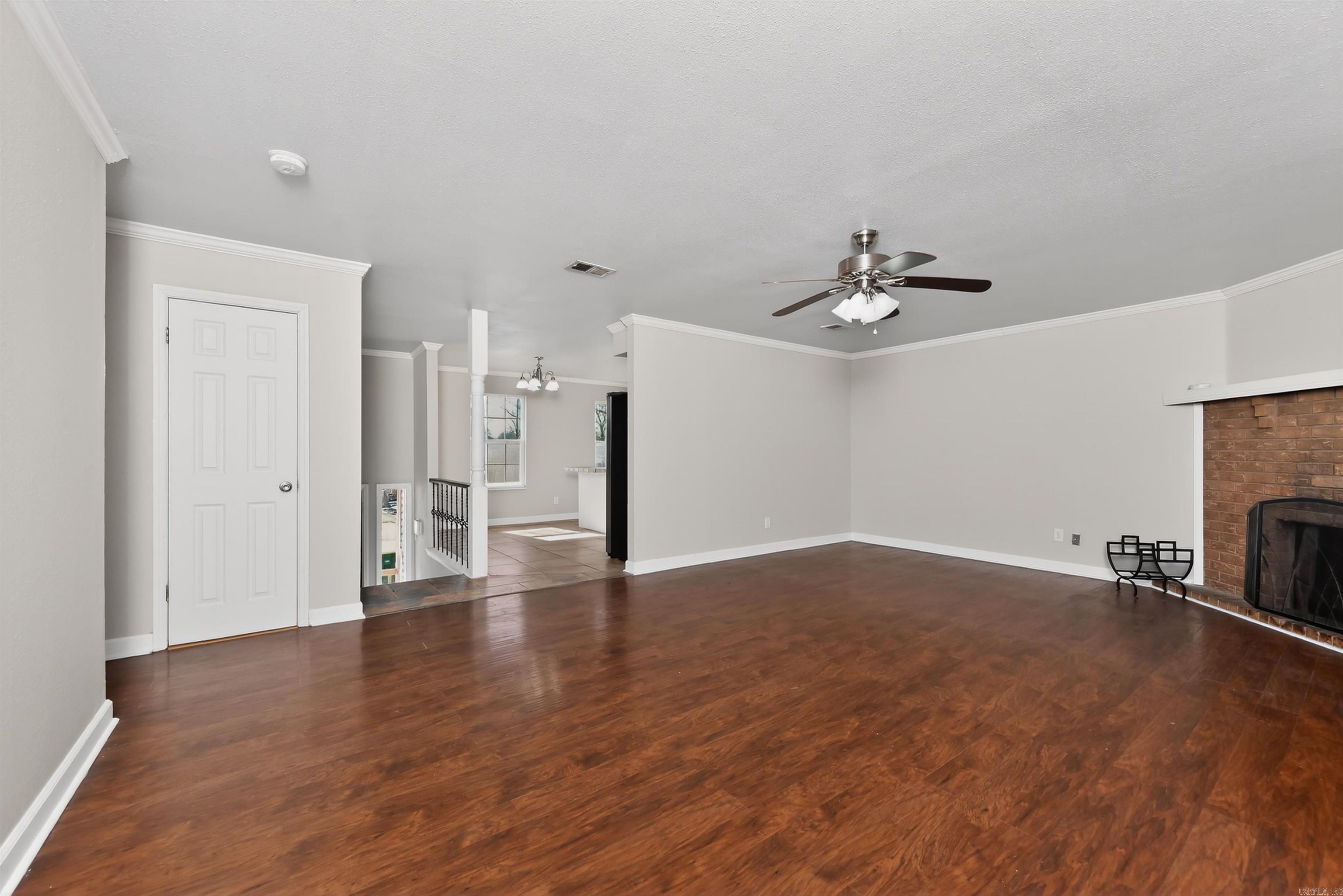 6103 Woodview  Sherwood, AR