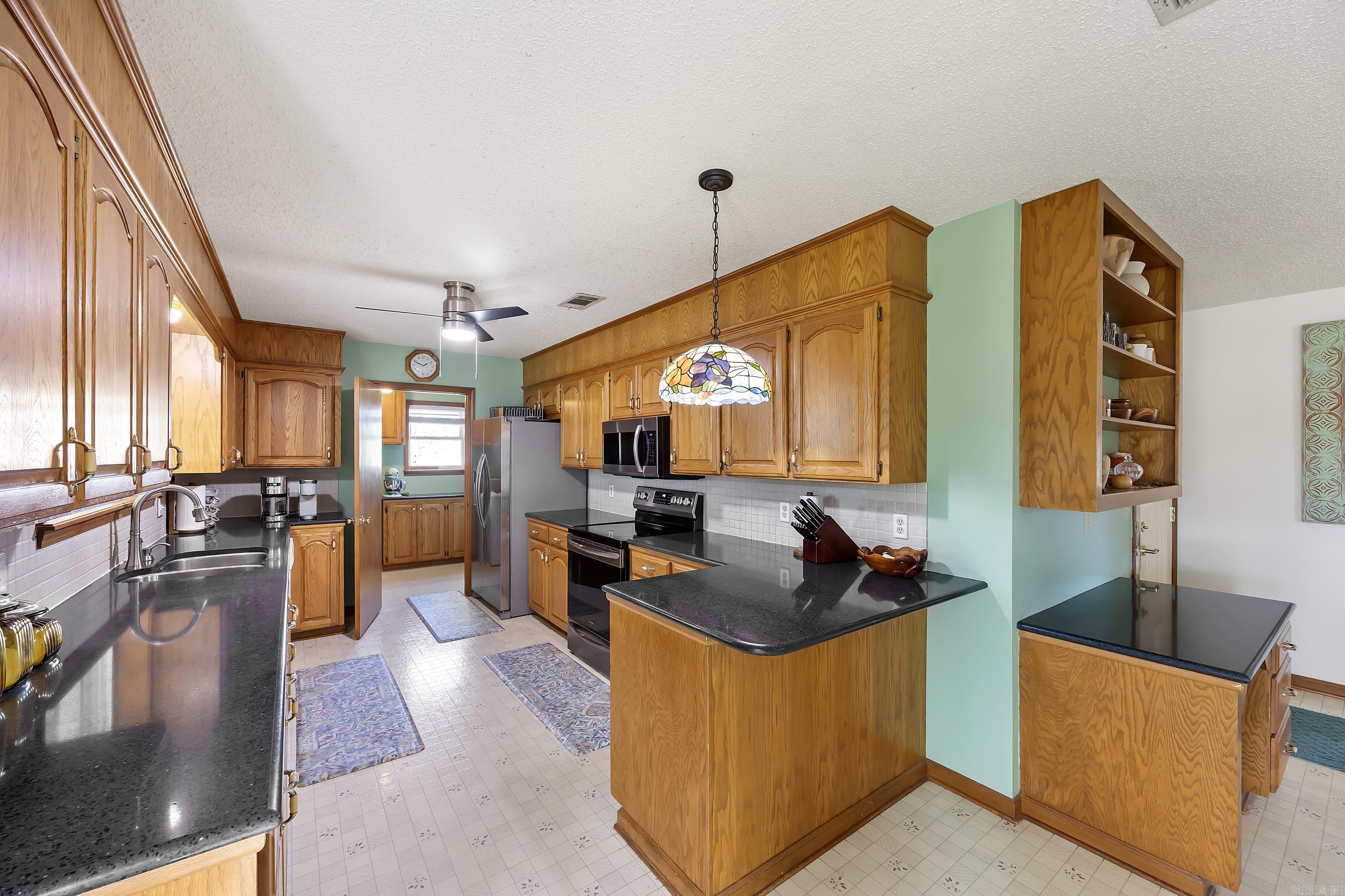 41 Mckennon Rd  Morrilton, AR