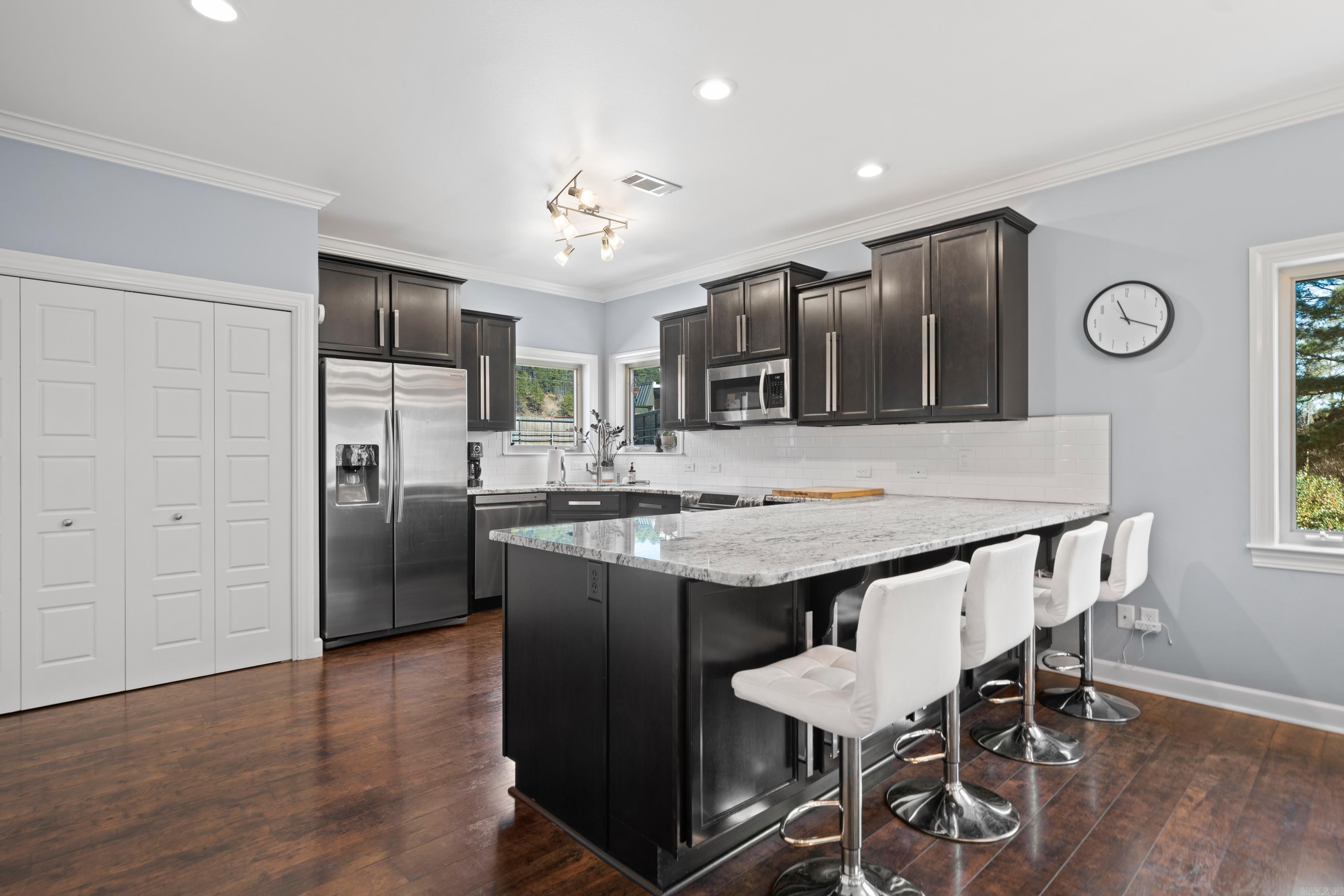 1133 Airport  Hot Springs, AR