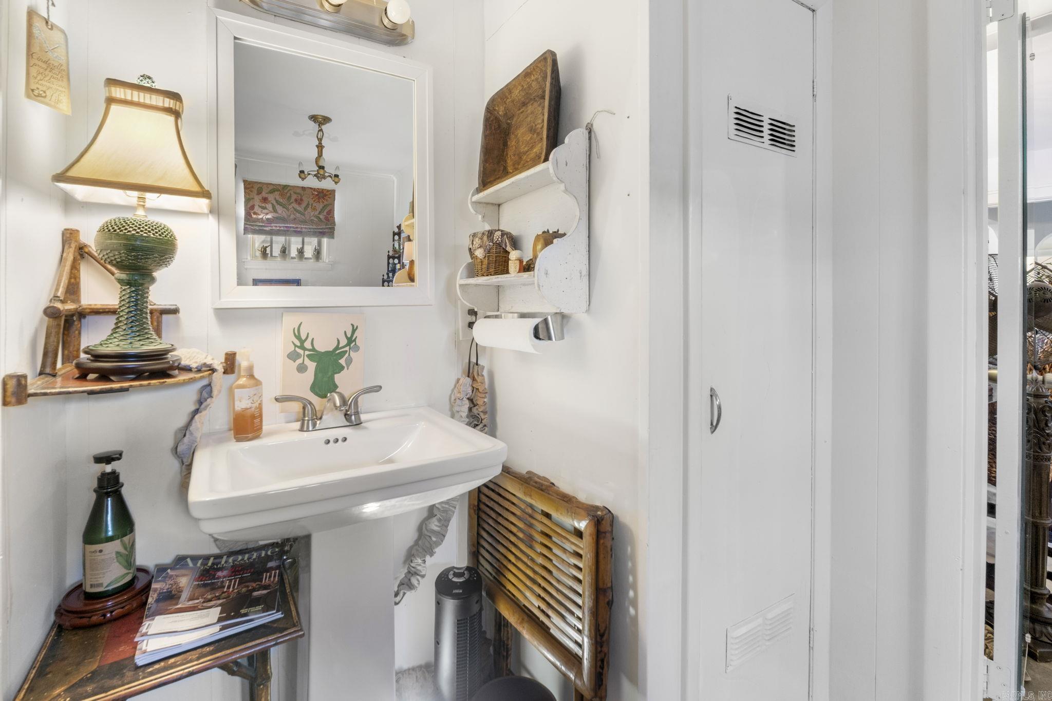 3125 John F Kennedy  North Little Rock, AR