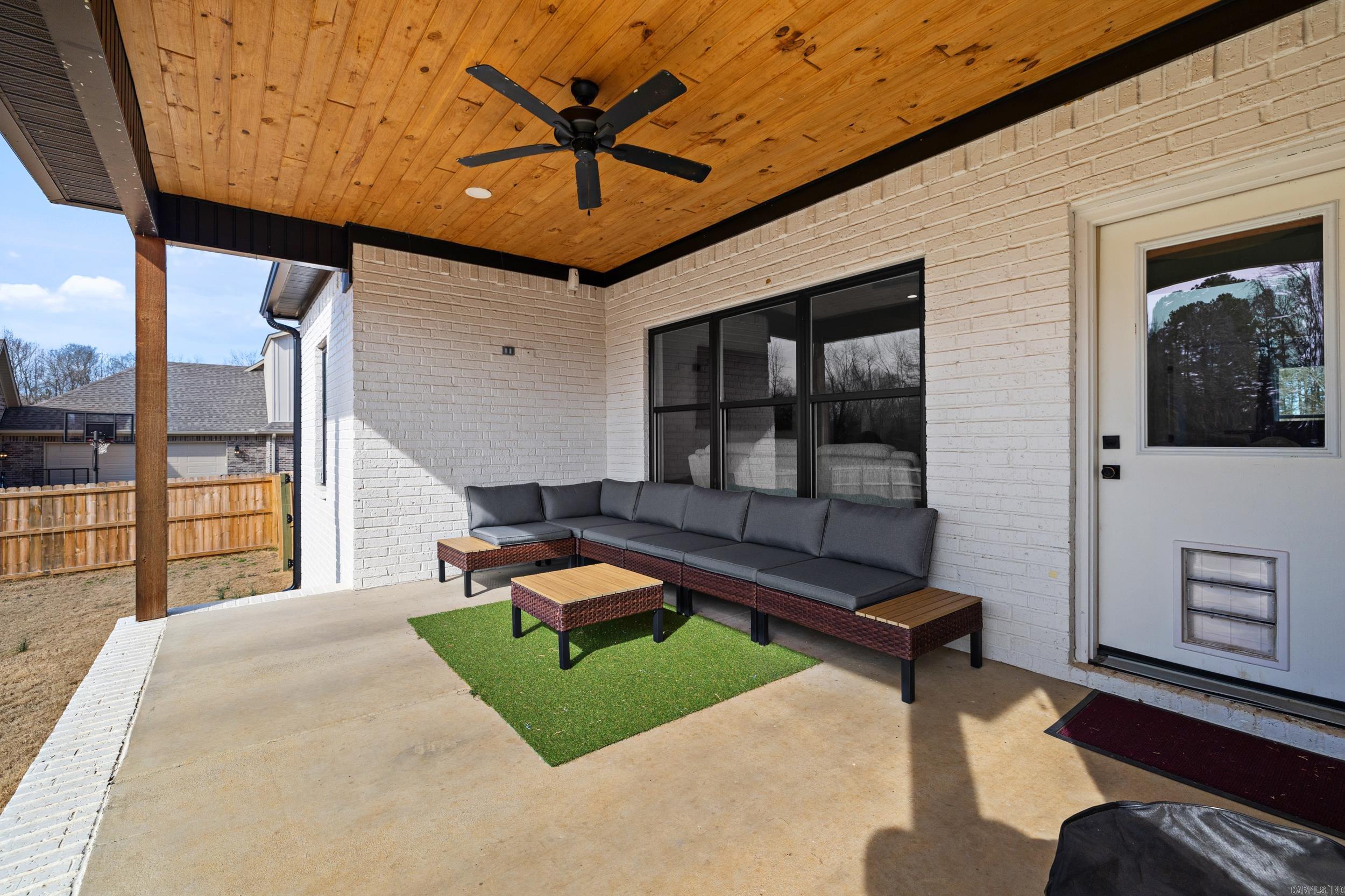 55 Mckaskle Cv  Greenbrier, AR