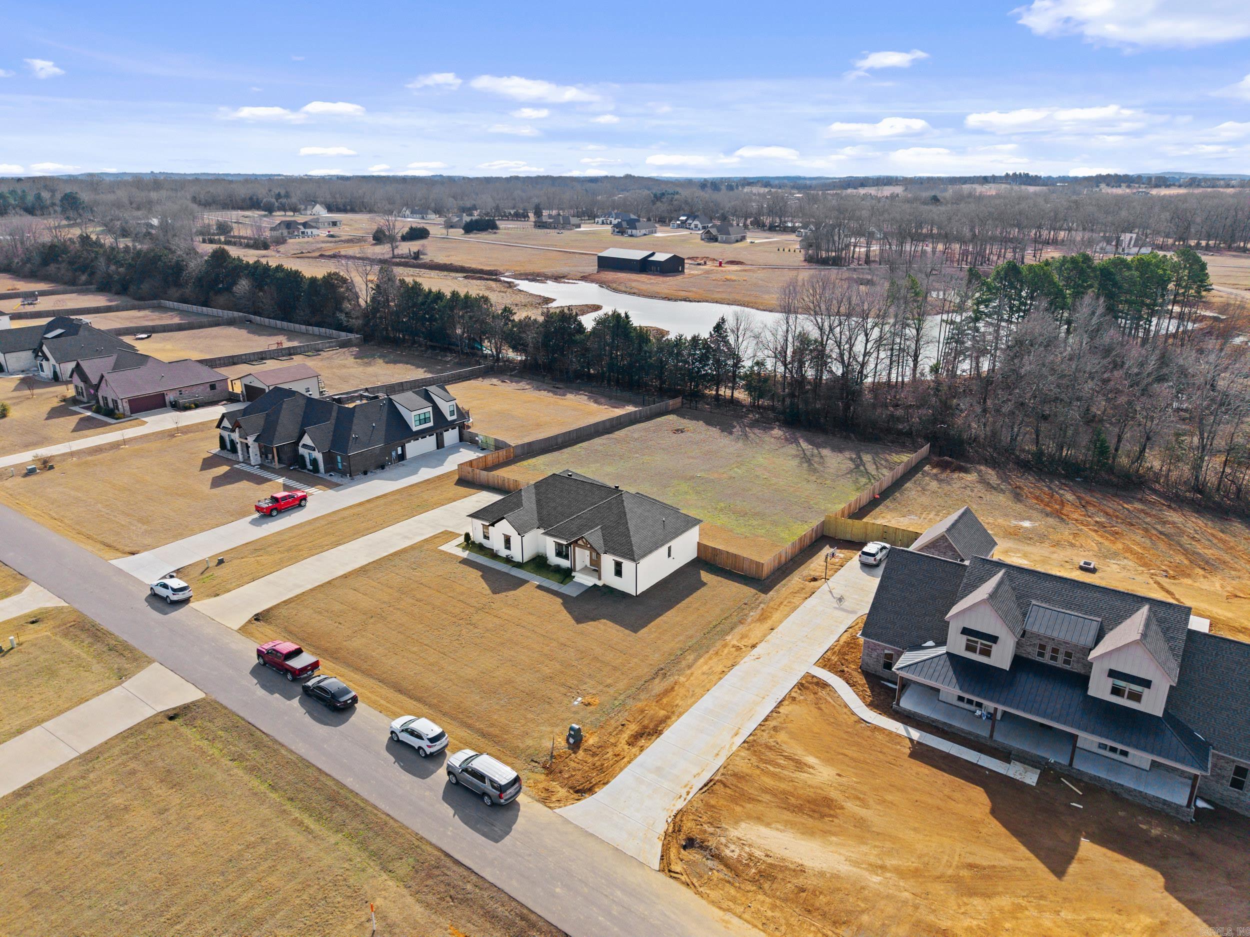 55 Mckaskle Cv  Greenbrier, AR