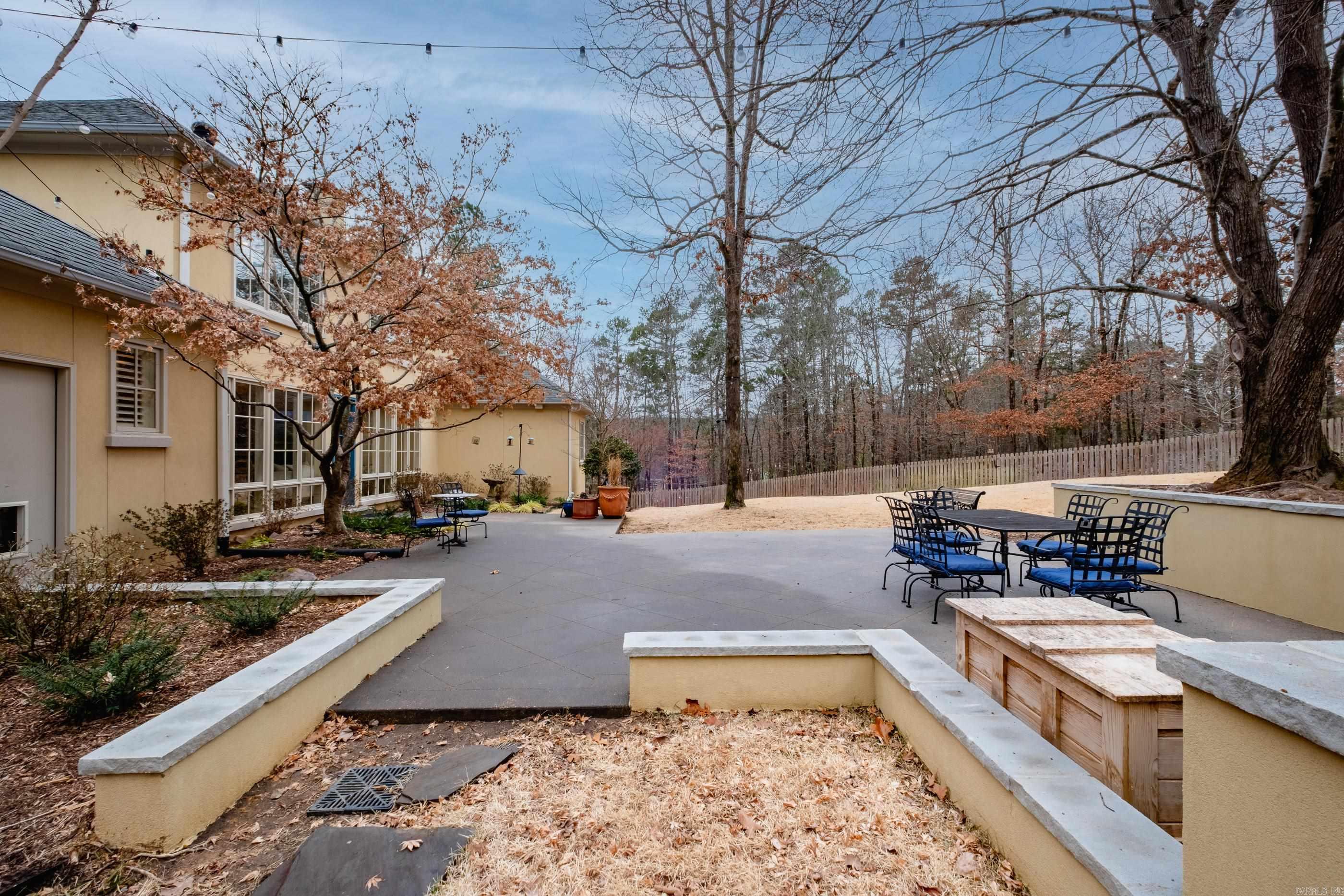 15 Somersett Drive  Roland, AR