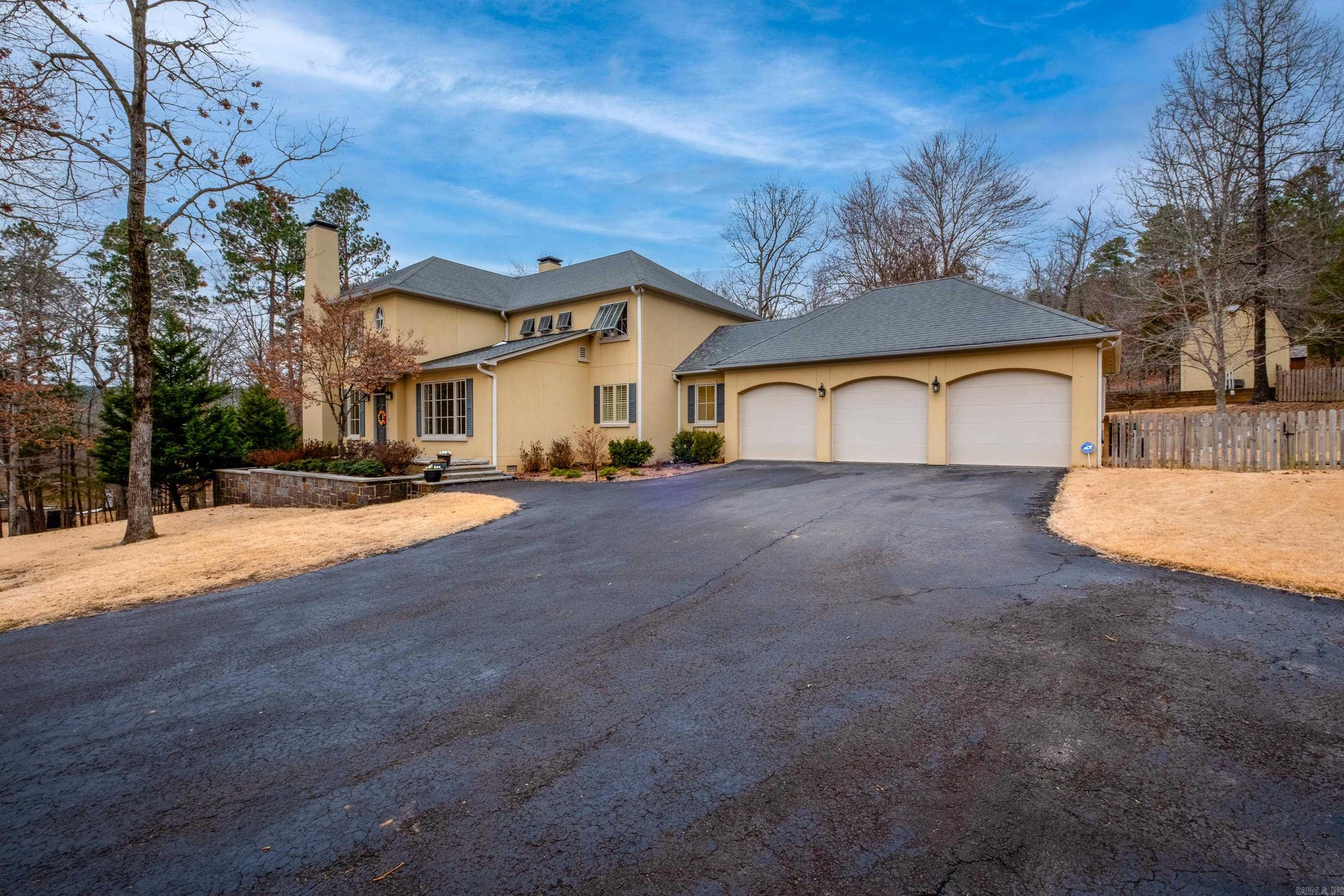 15 Somersett Drive  Roland, AR