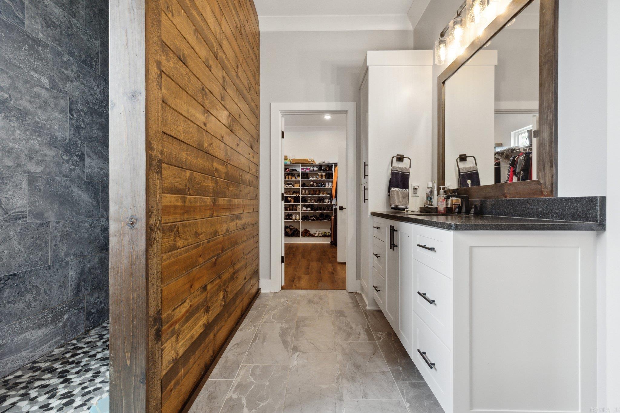 5015 Castaway Bay  Benton, AR