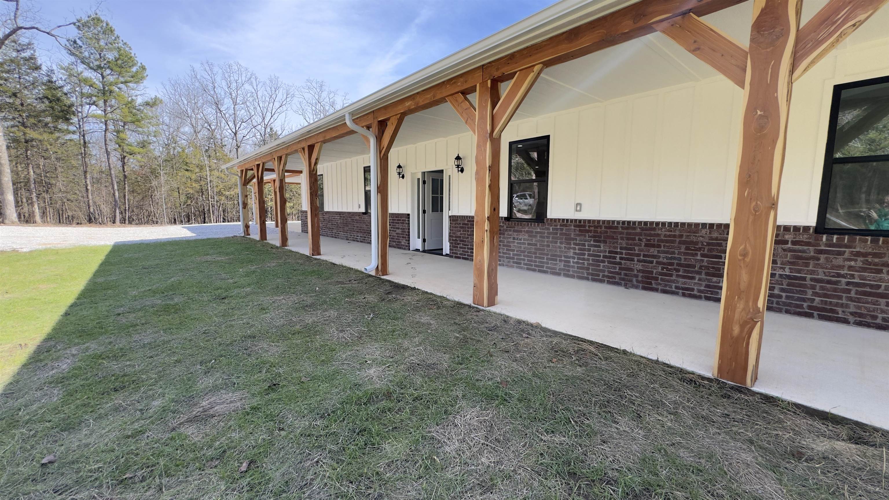 84 Pat Drive Batesville, AR 72501