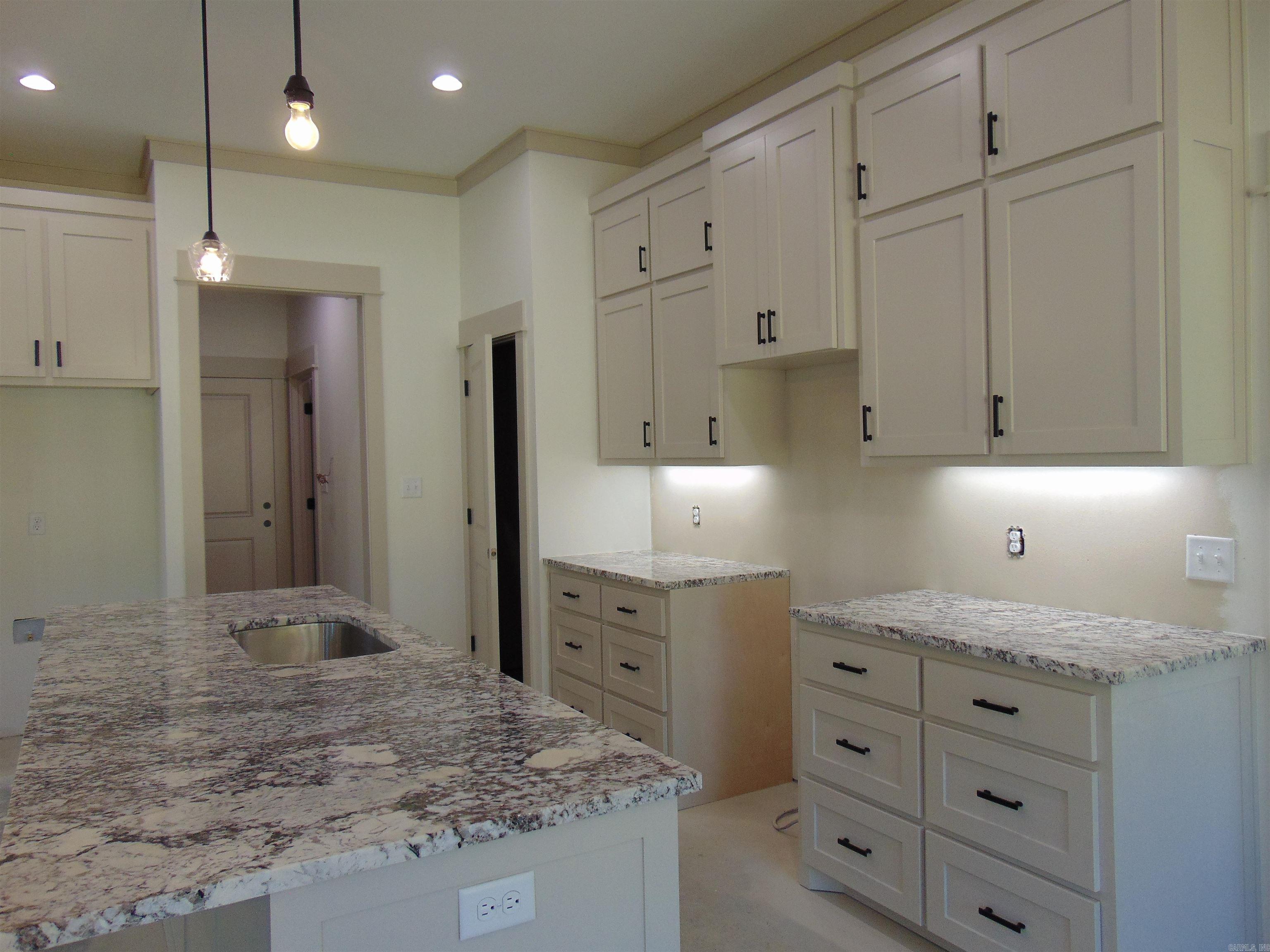 49 Ridge View Street  Vilonia, AR