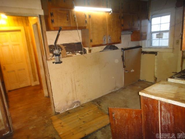 1403 Dill  Newport, AR