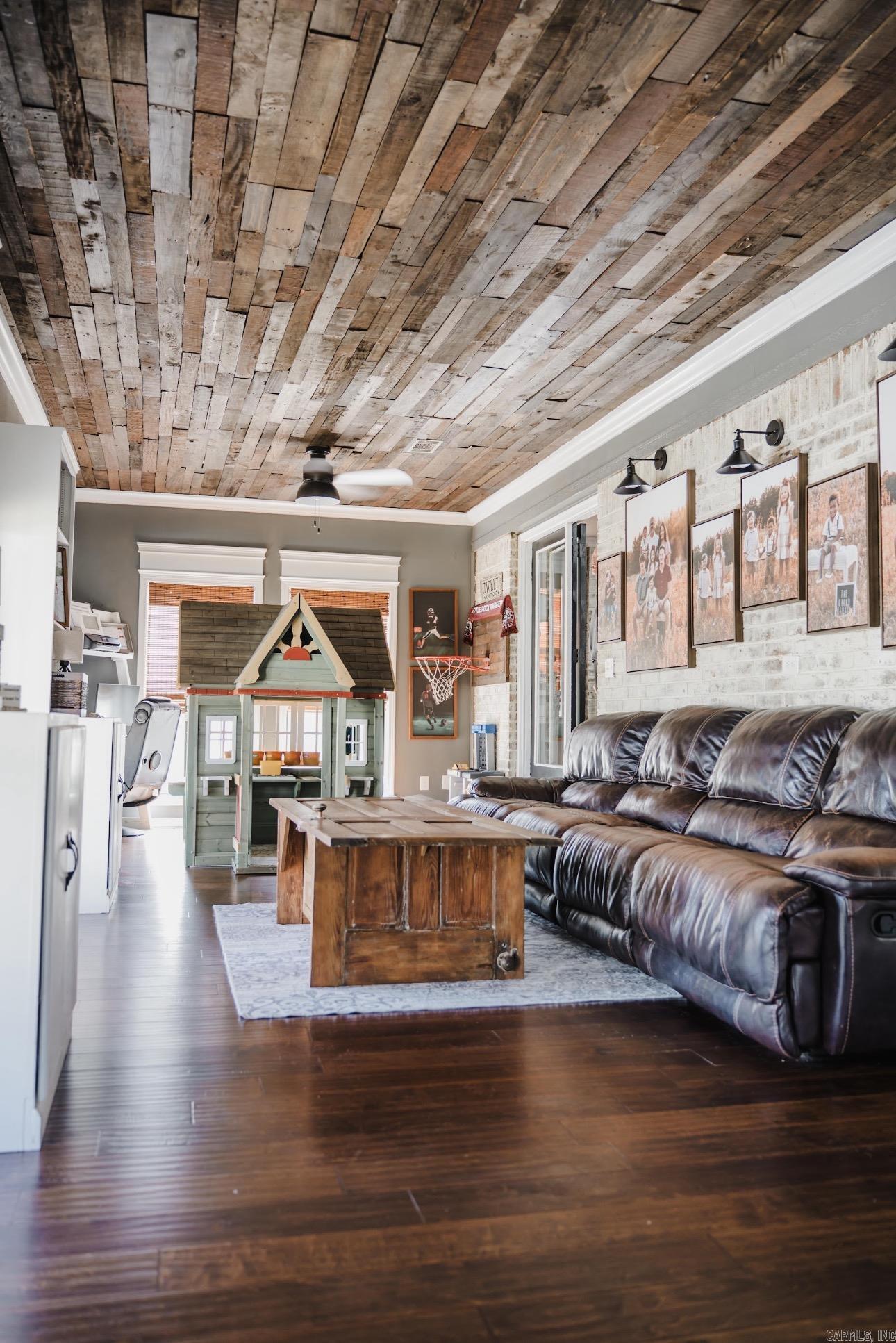 209 Clark  White Hall, AR