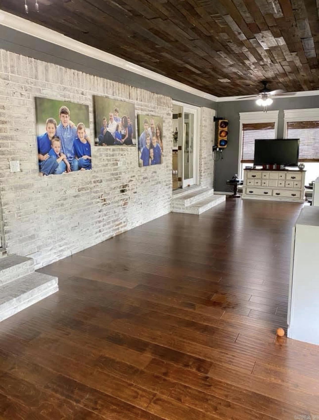 209 Clark  White Hall, AR