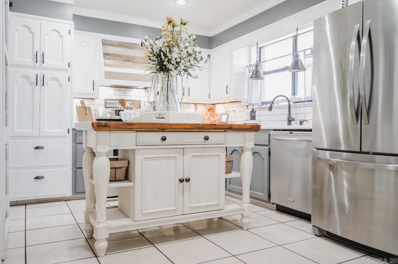 209 Clark  White Hall, AR