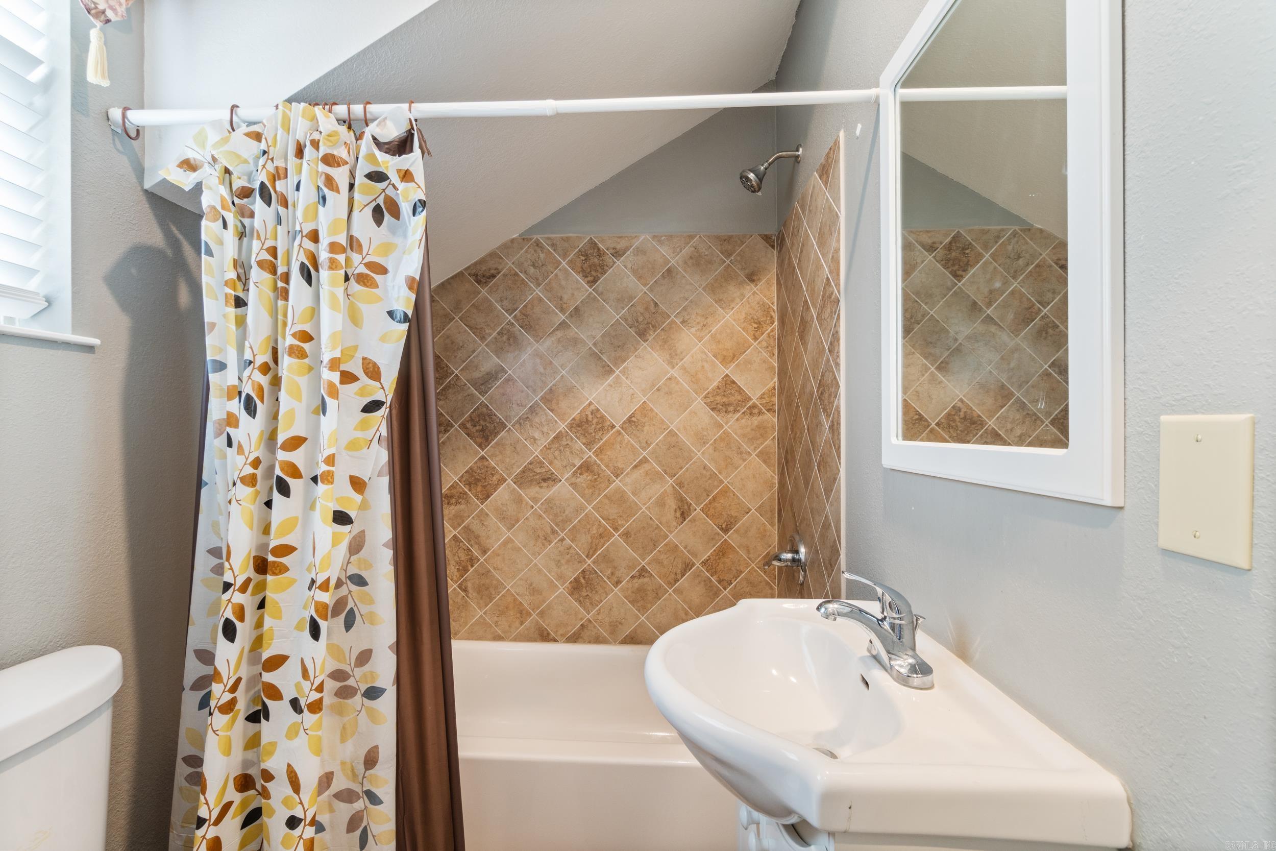 1045 Scarlett  Bauxite, AR