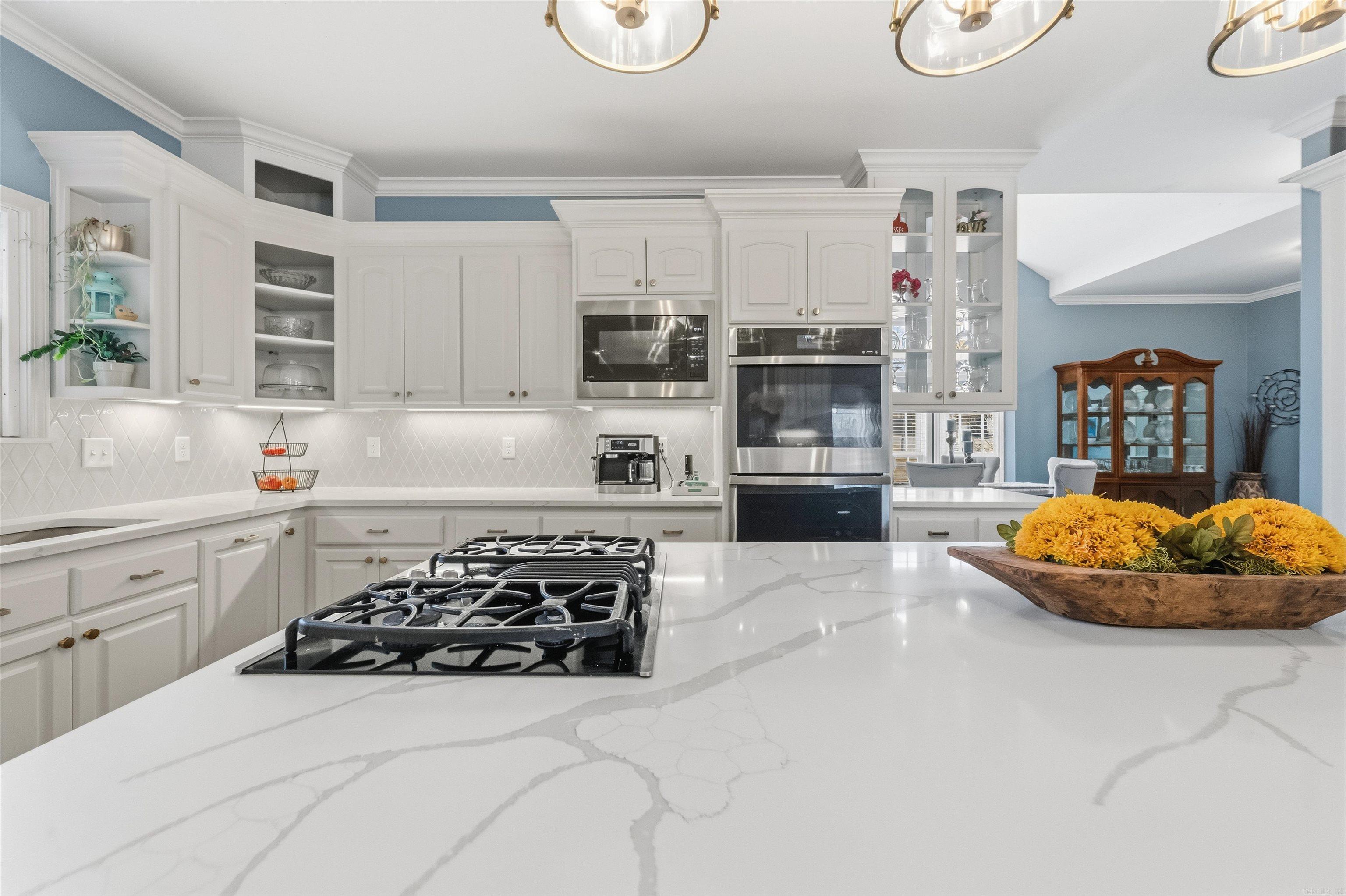 9109 Wooded Acres  Sherwood, AR