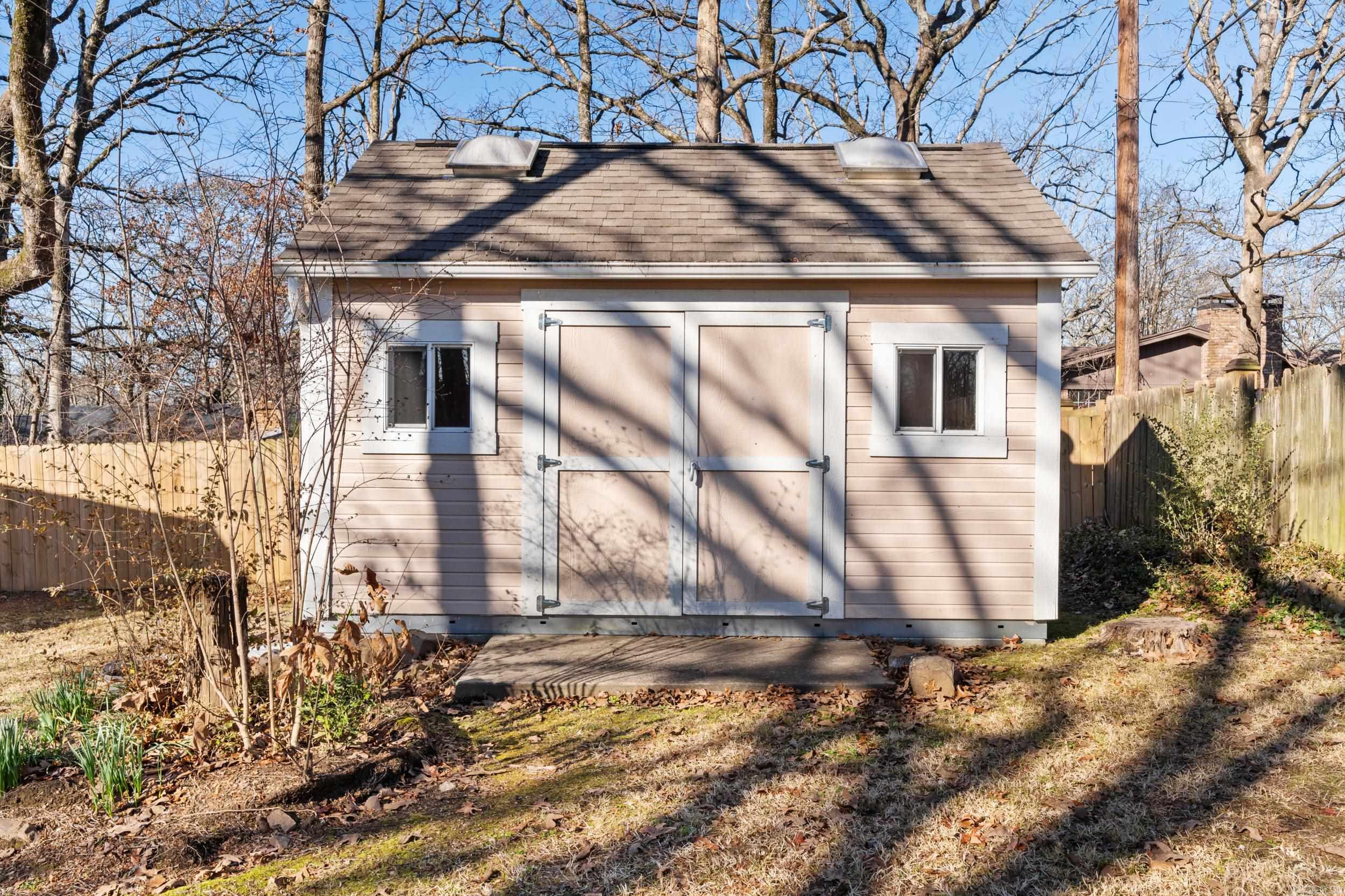 1413 Osage Drive North Little Rock, AR 72116