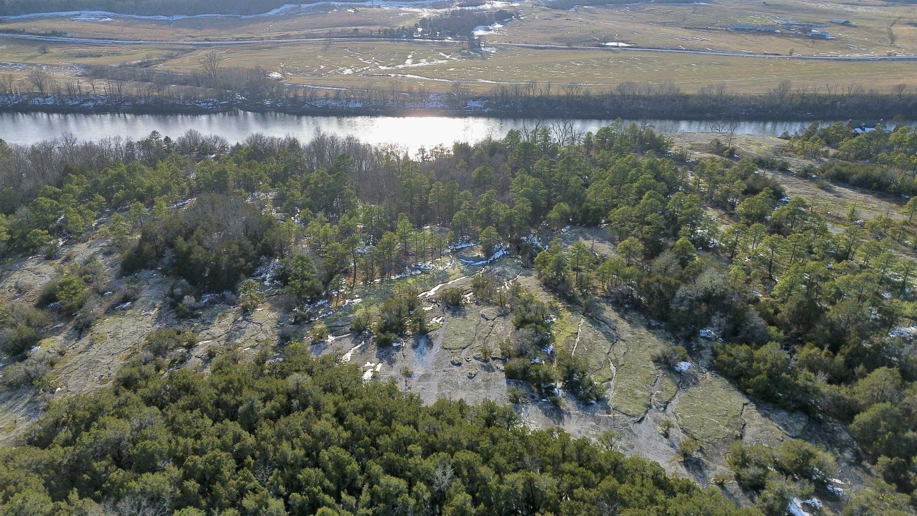 88 Rowden Street  Calico Rock, AR