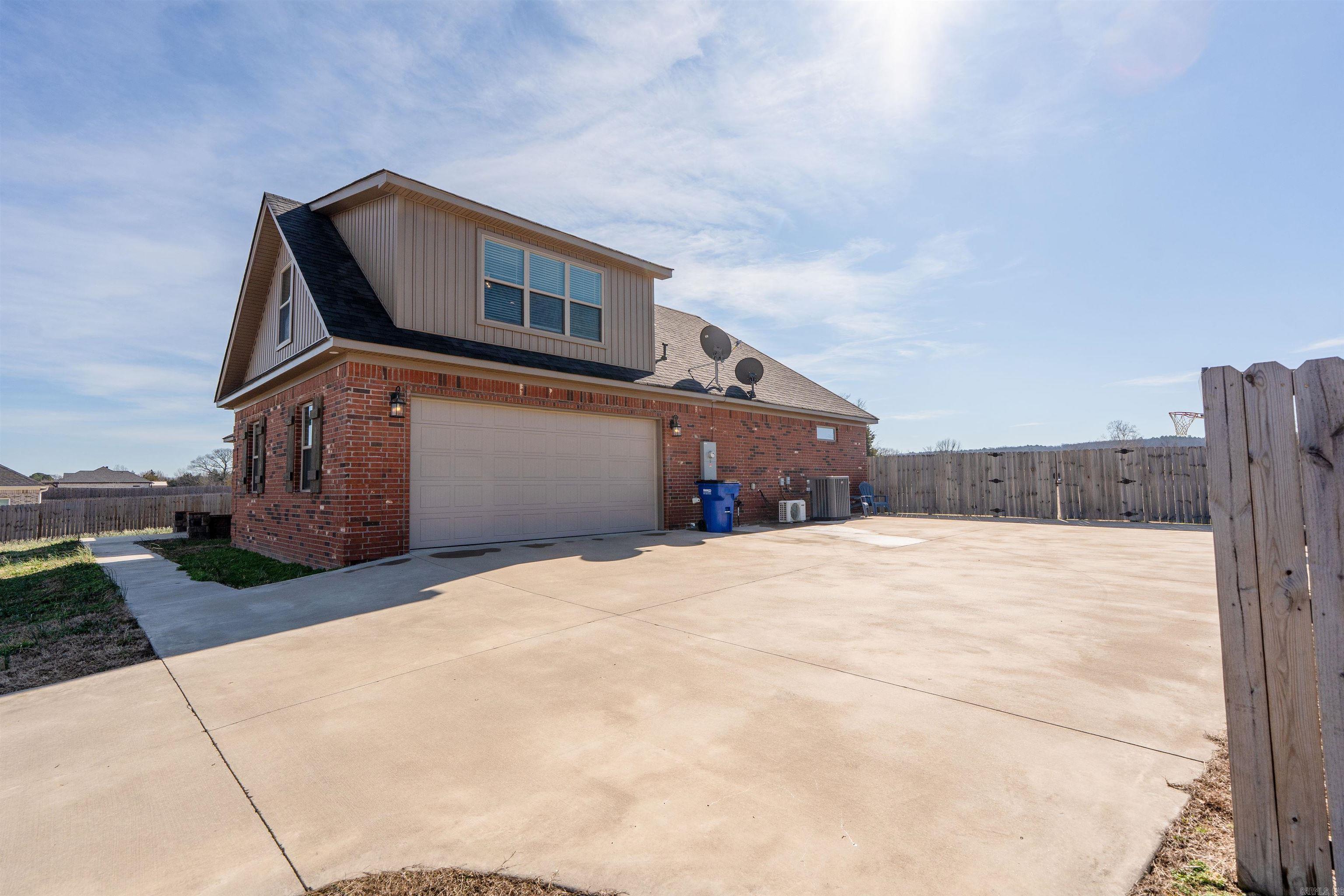 85 Marthas Field  Greenbrier, AR