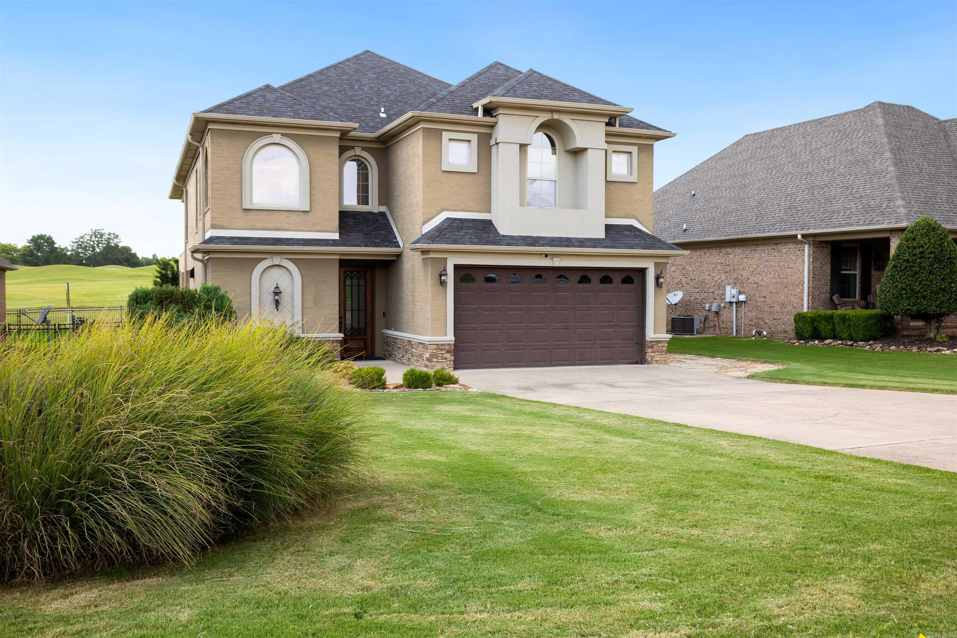 4518 Clubhouse Dr Jonesboro, AR 72405