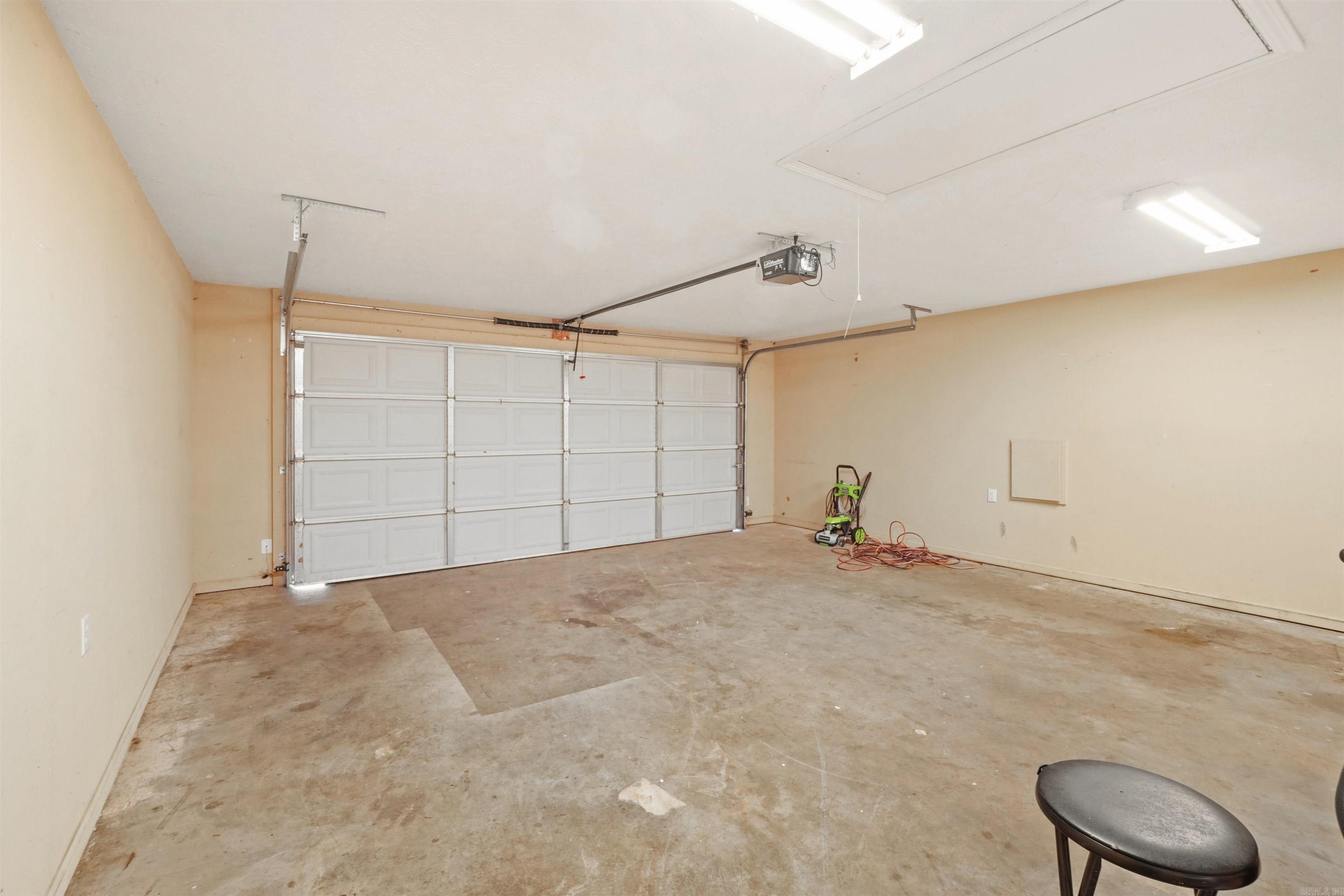 8 Bishop  Conway, AR