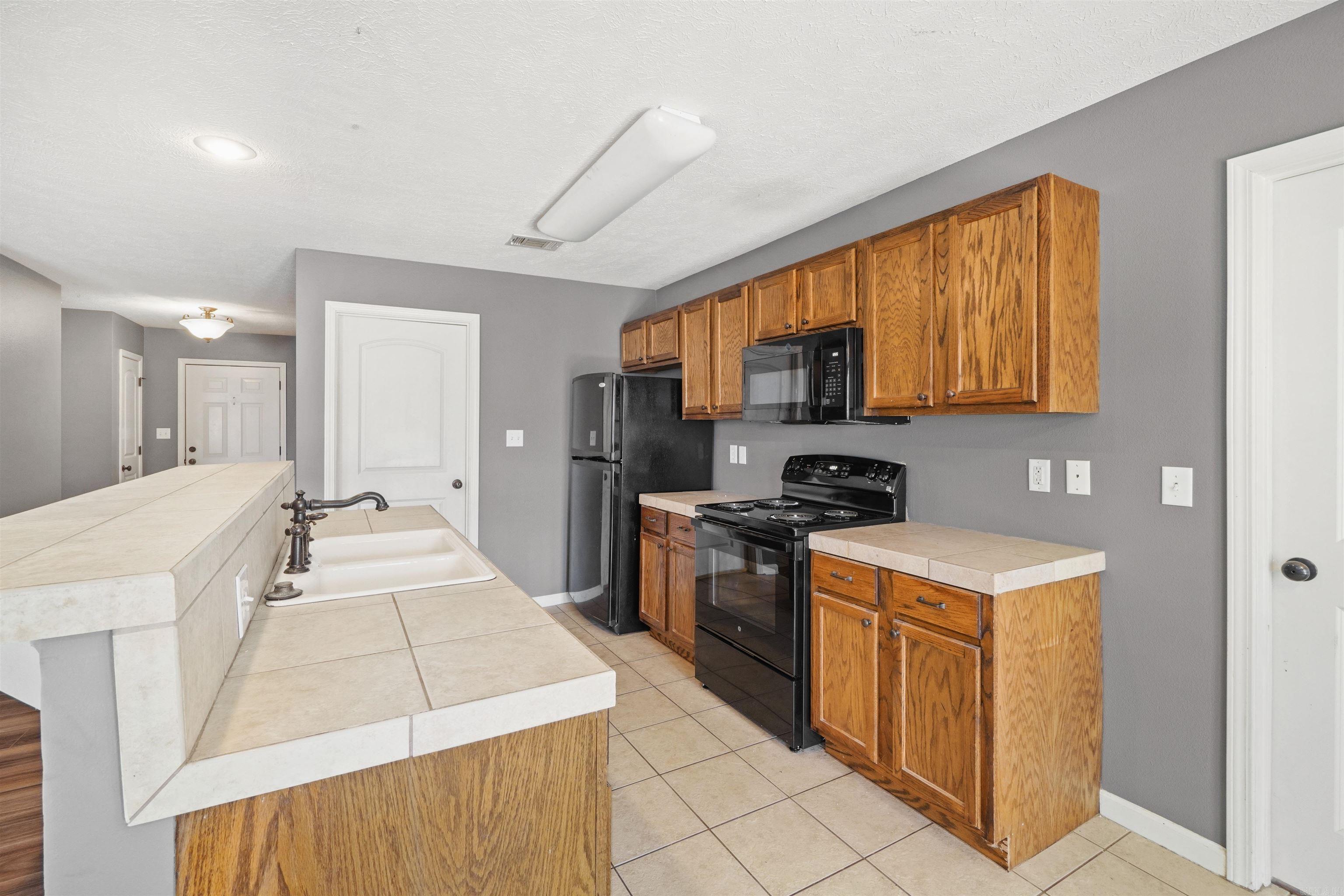 8 Bishop  Conway, AR