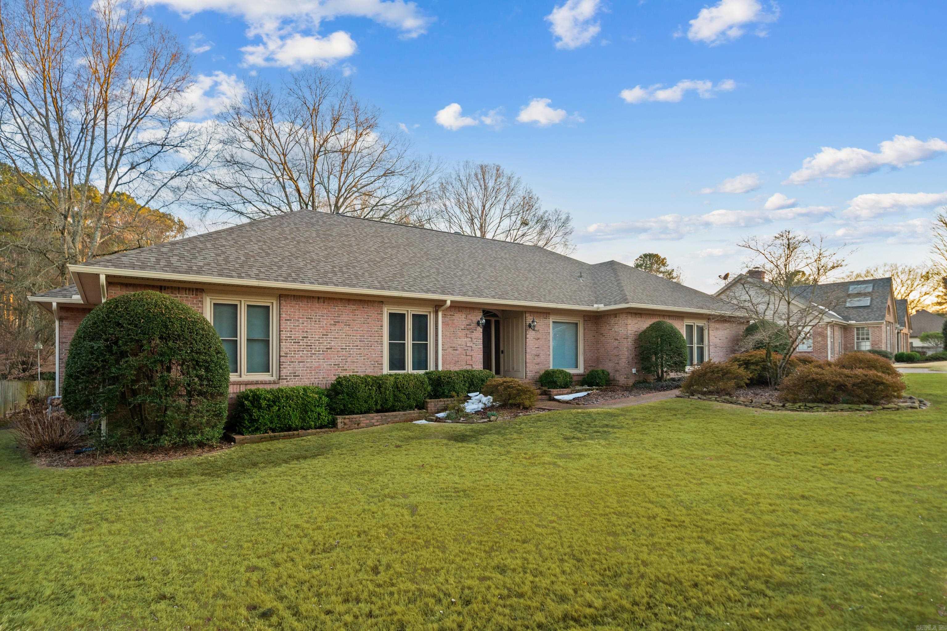 304 Quail Creek  Hot Springs, AR