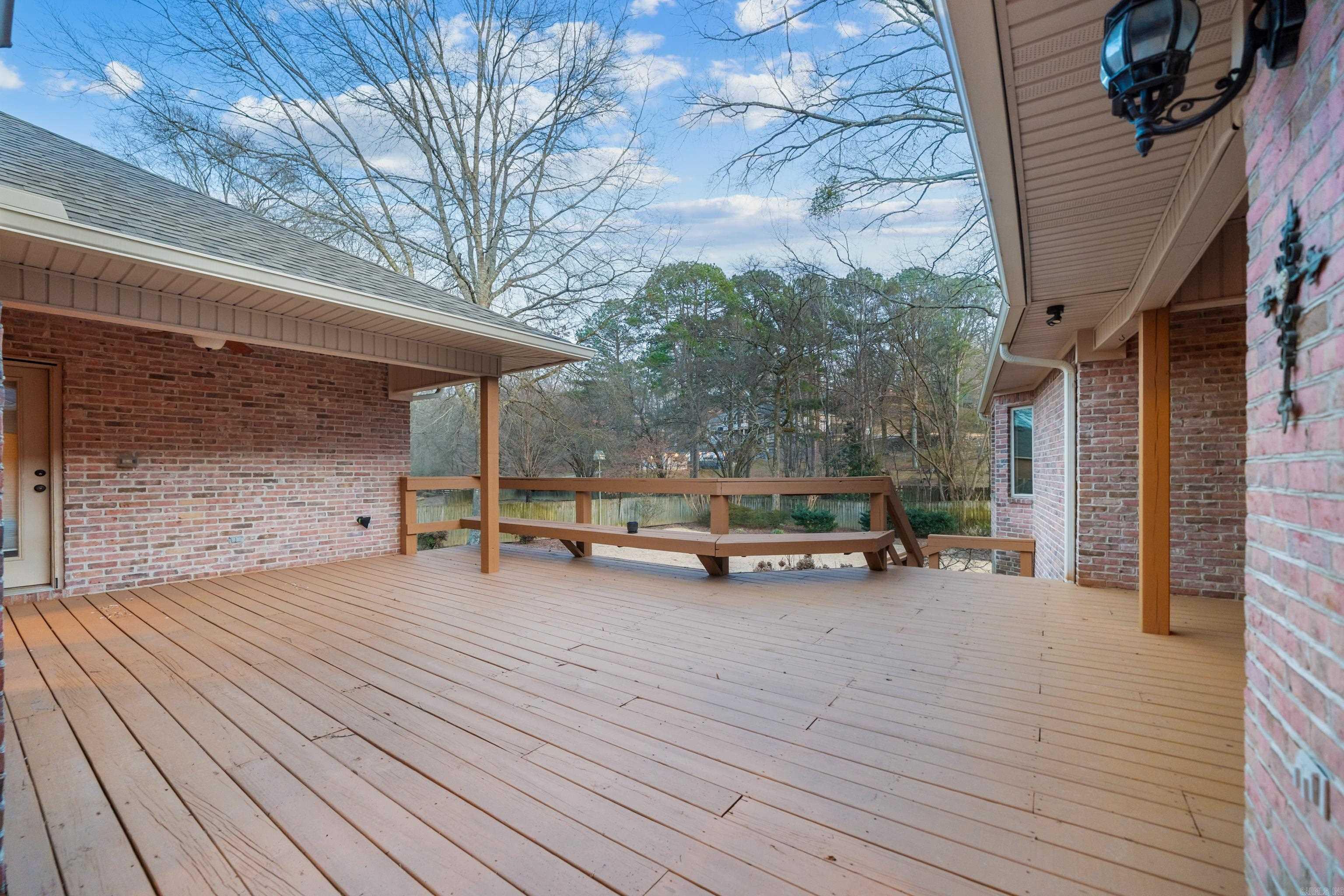 304 Quail Creek  Hot Springs, AR