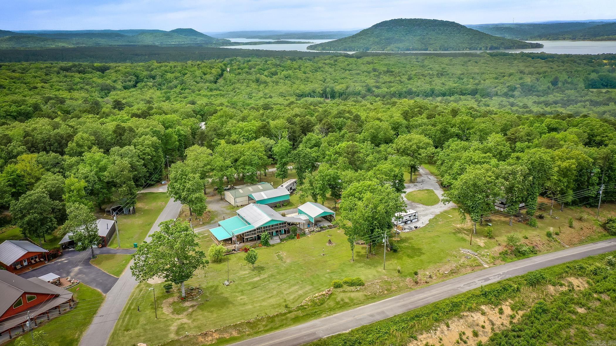 4 Long Hill Rd.  Higden, AR