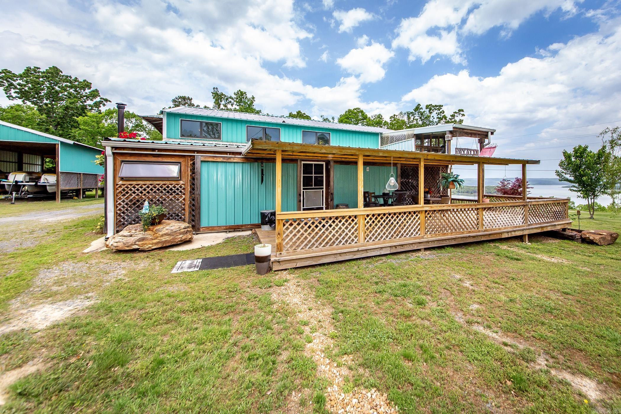 4 Long Hill Rd.  Higden, AR