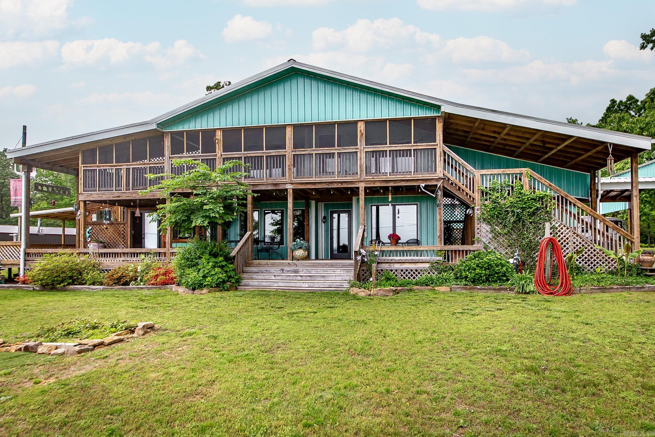 4 Long Hill Rd.  Higden, AR