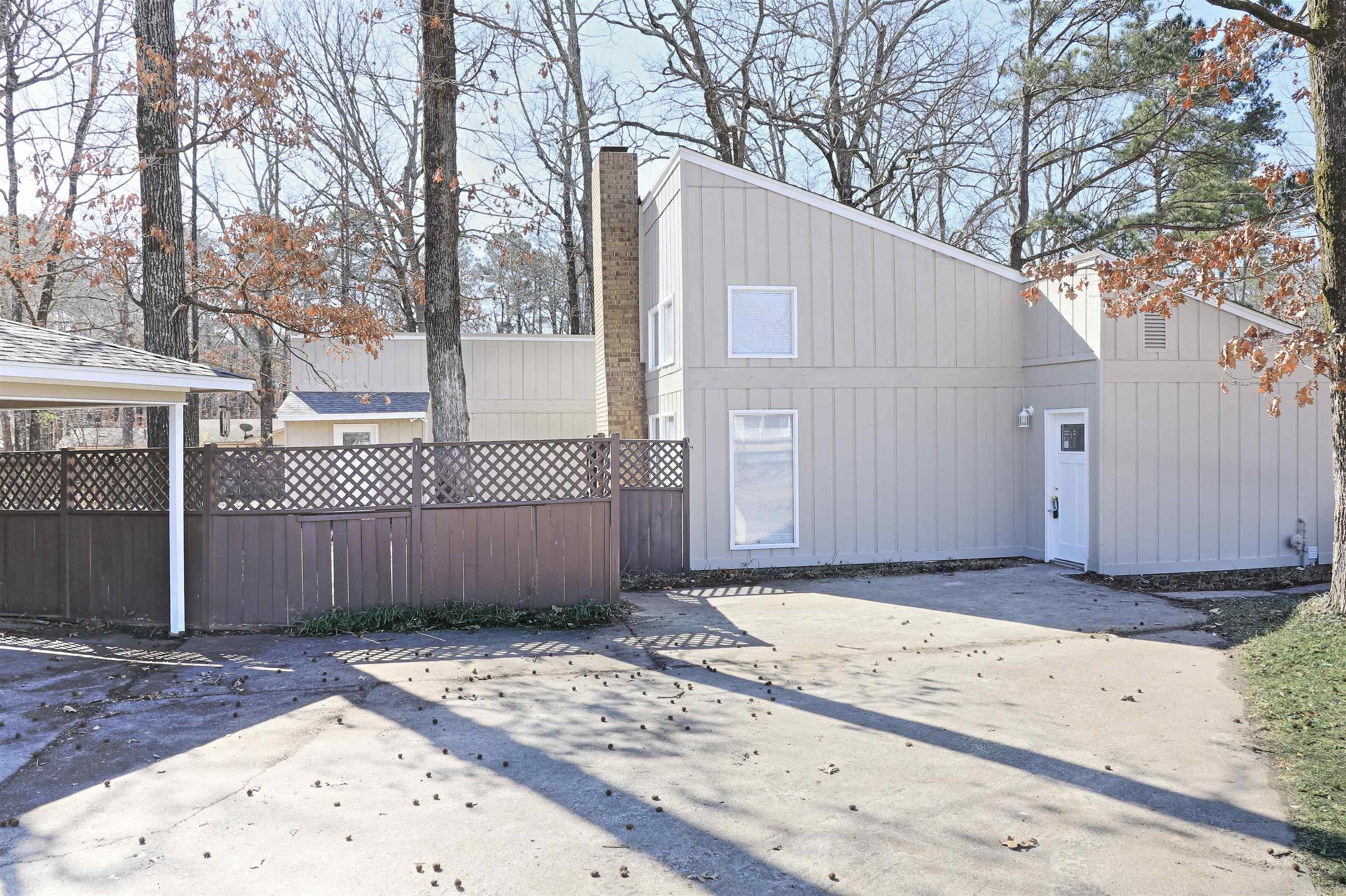 6601 Twin Oaks  Pine Bluff, AR