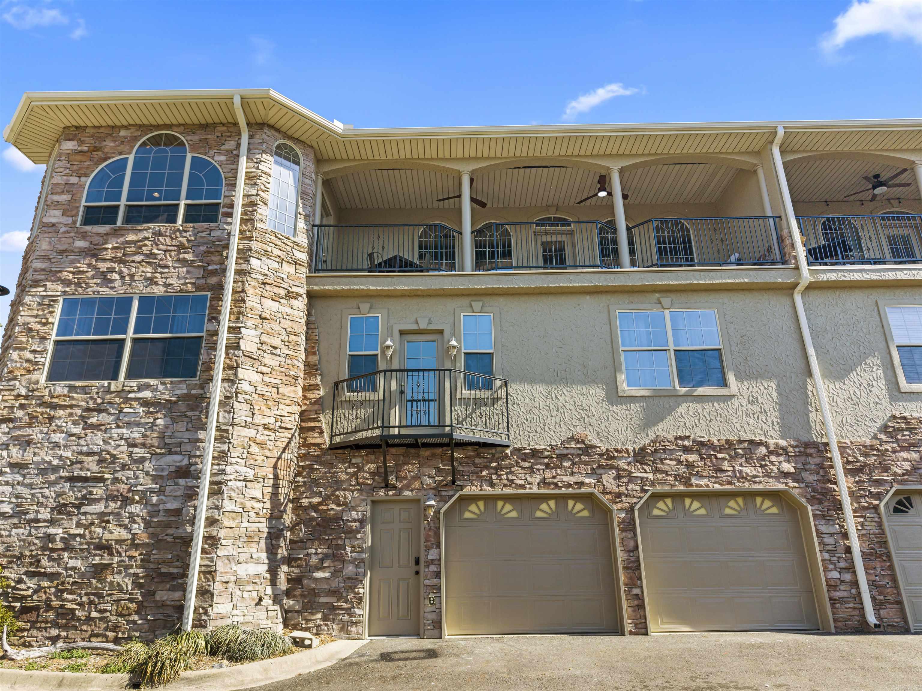 620 Grand Point  Hot Springs, AR