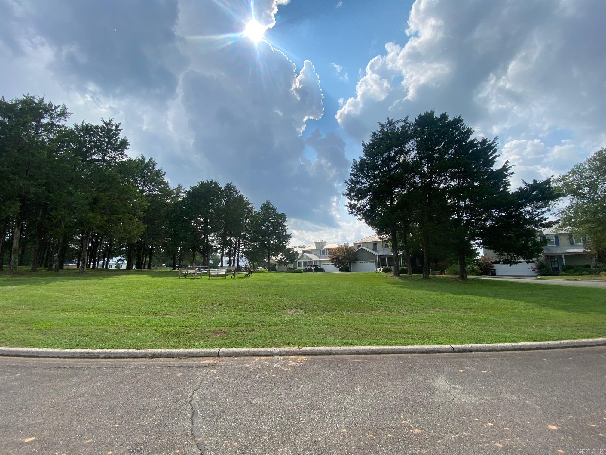  Brighton Pointe Lane  Heber Springs, AR