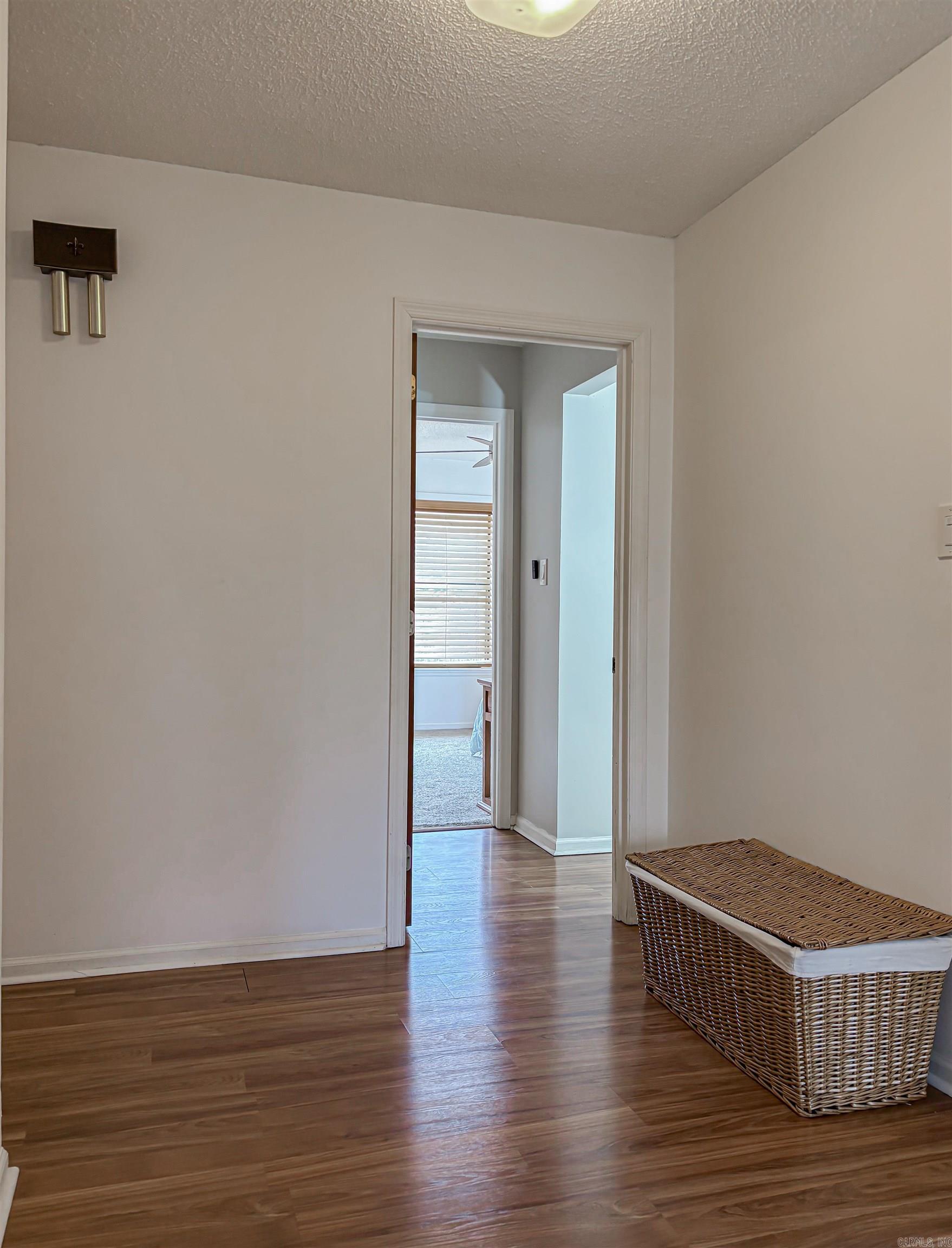 216 MC 8077  Flippin, AR