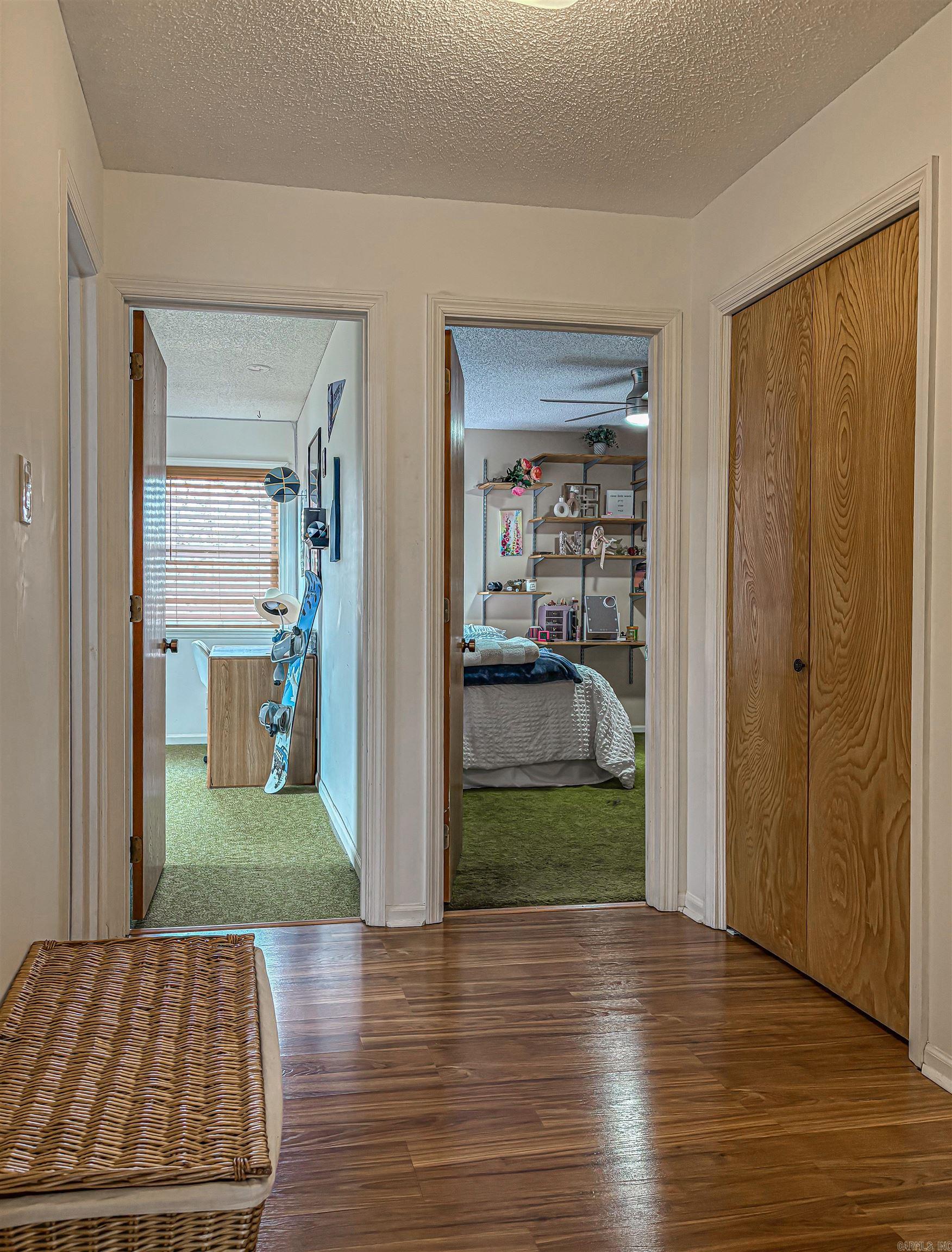 216 MC 8077  Flippin, AR