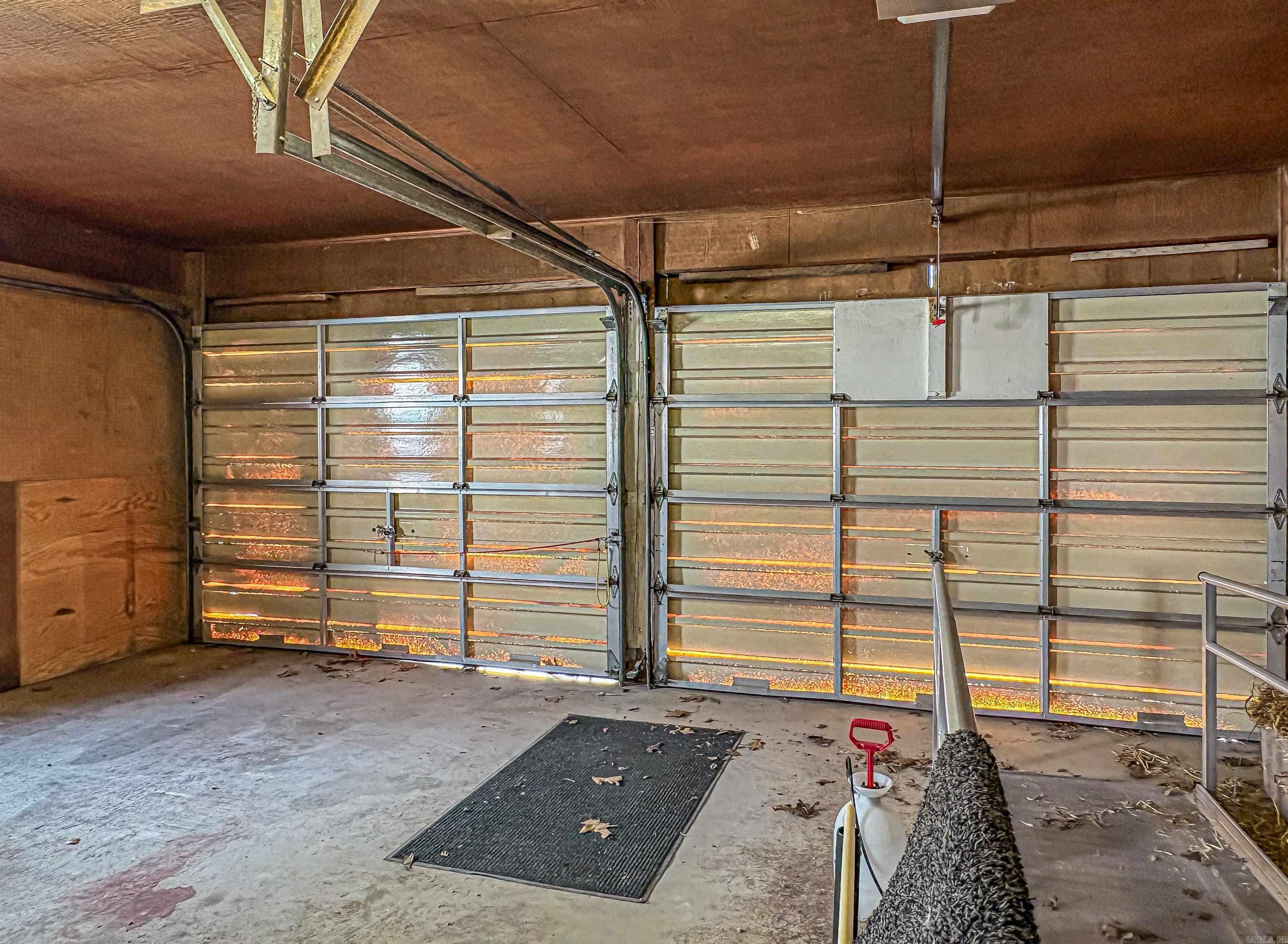 216 MC 8077  Flippin, AR