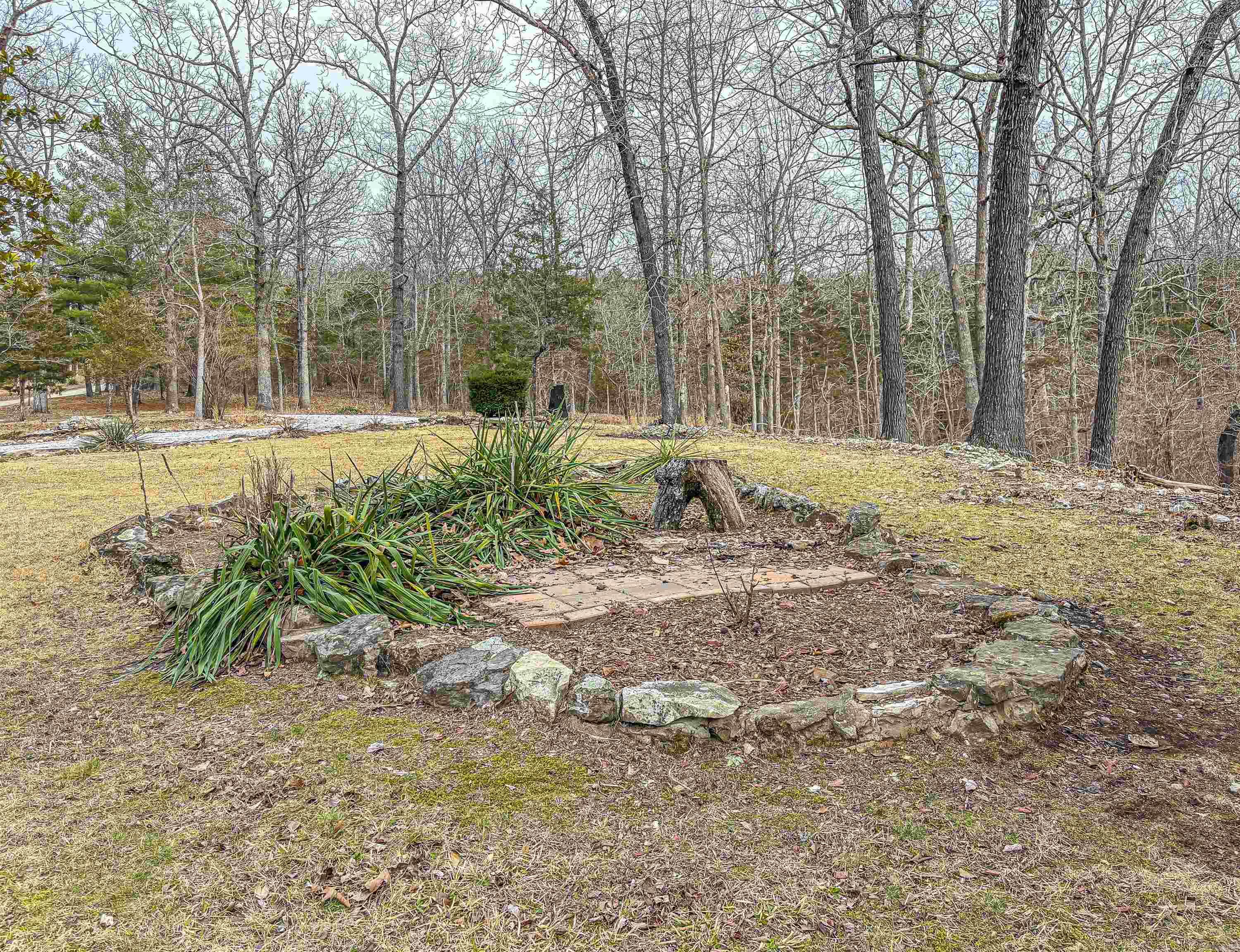 216 MC 8077  Flippin, AR