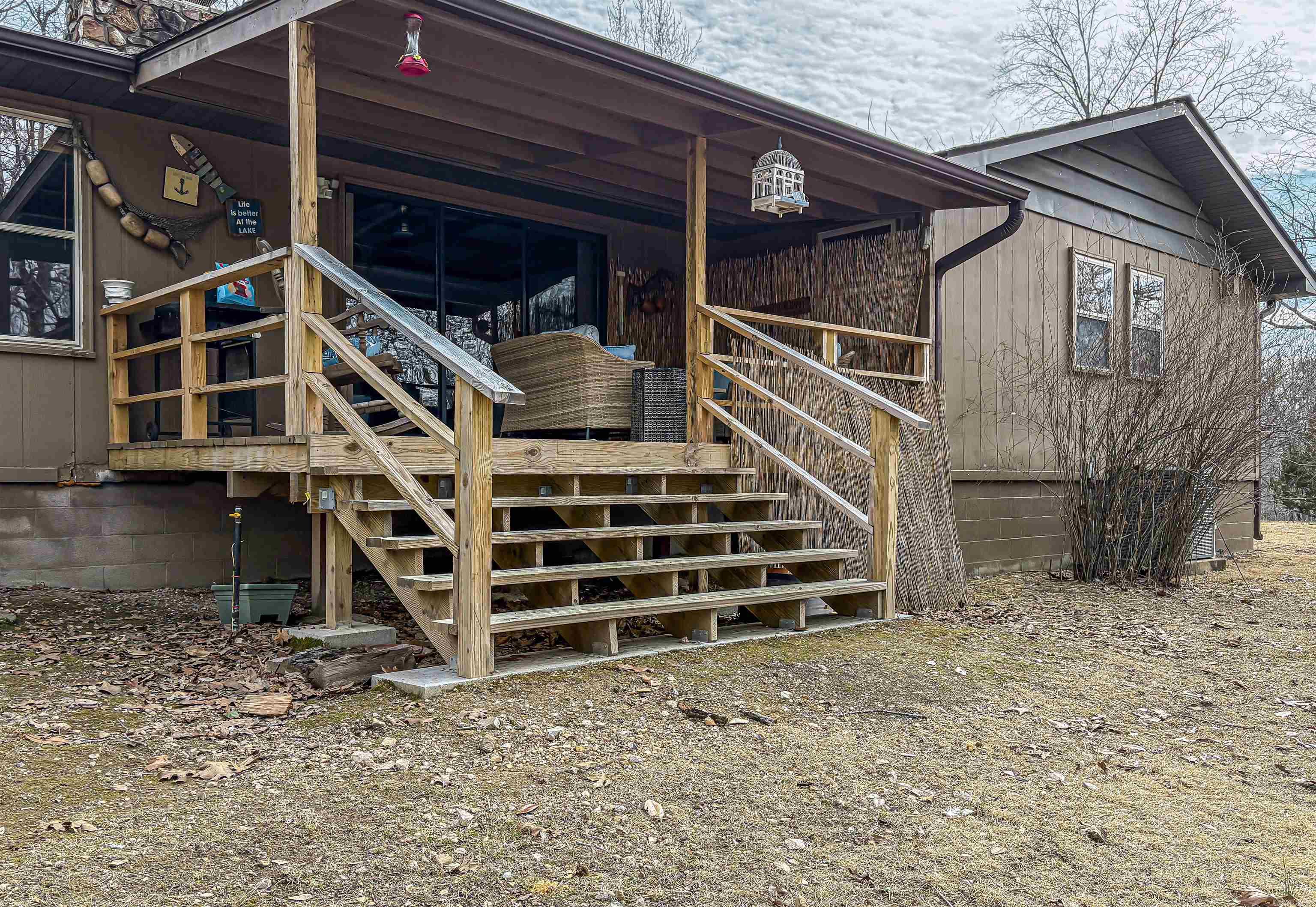 216 MC 8077  Flippin, AR