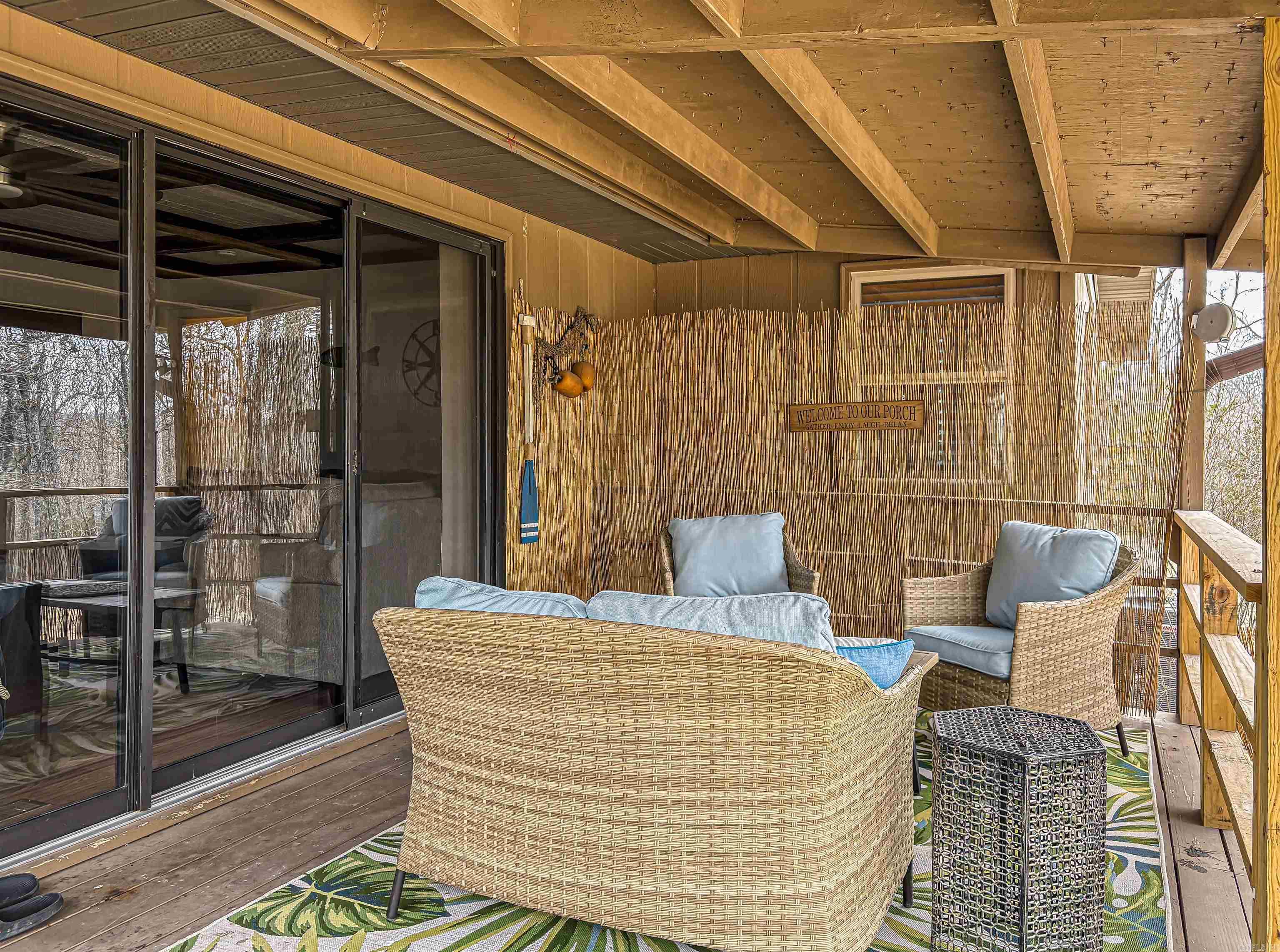 216 MC 8077  Flippin, AR