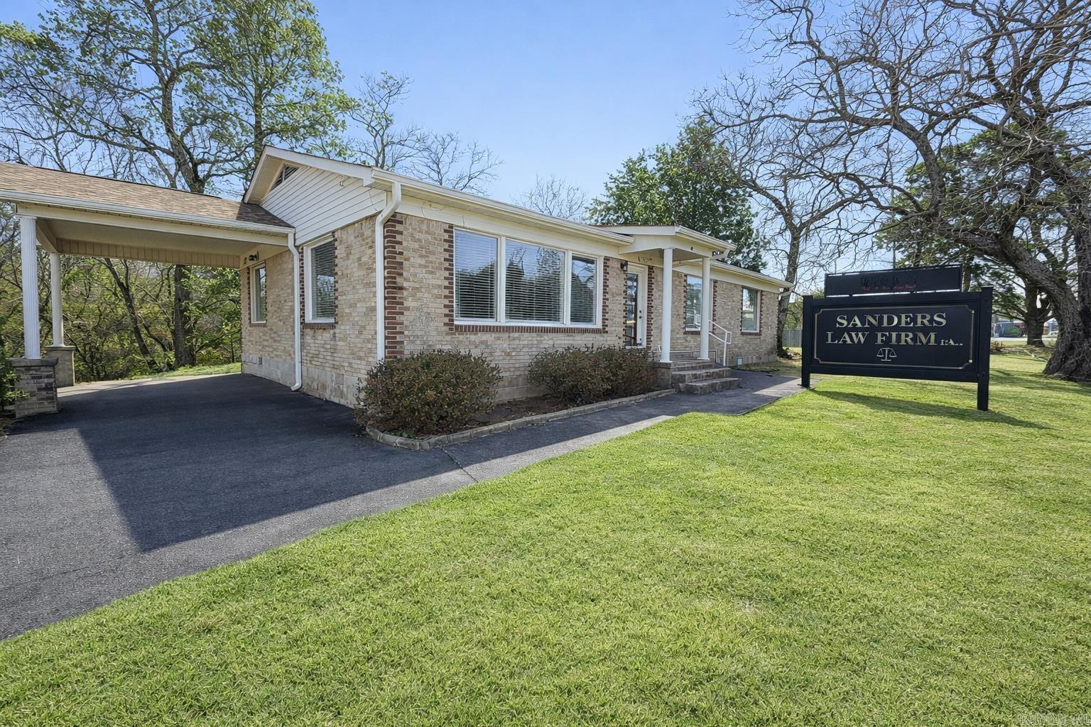 1501 Airport Rd  Hot Springs, AR