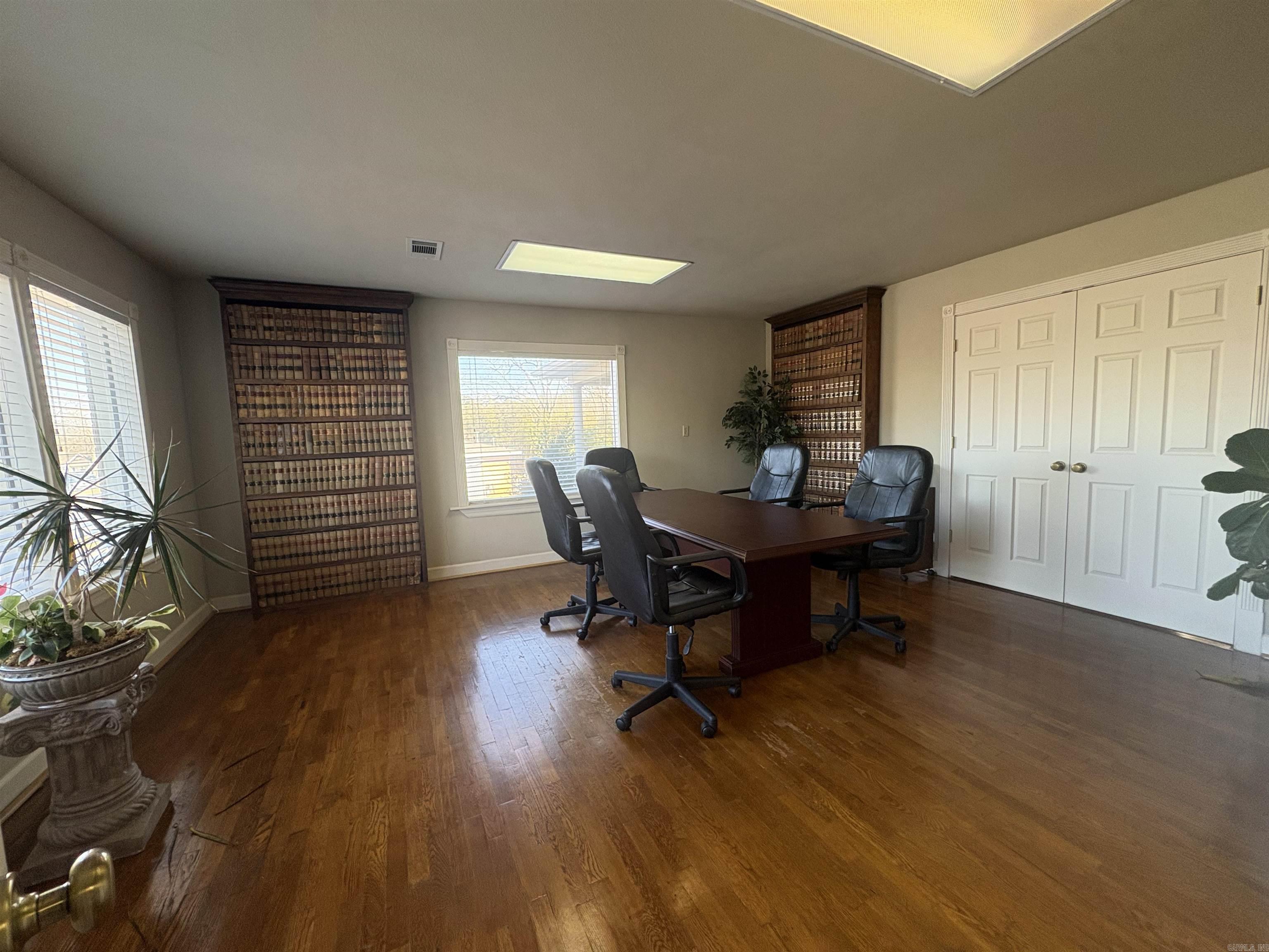 1501 Airport Rd  Hot Springs, AR