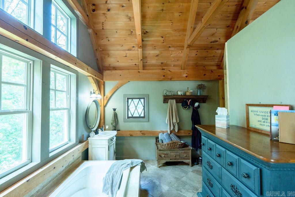 144 Lake Point Drive  Quitman, AR