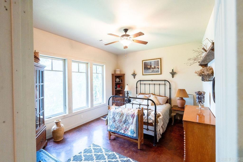 144 Lake Point Drive  Quitman, AR