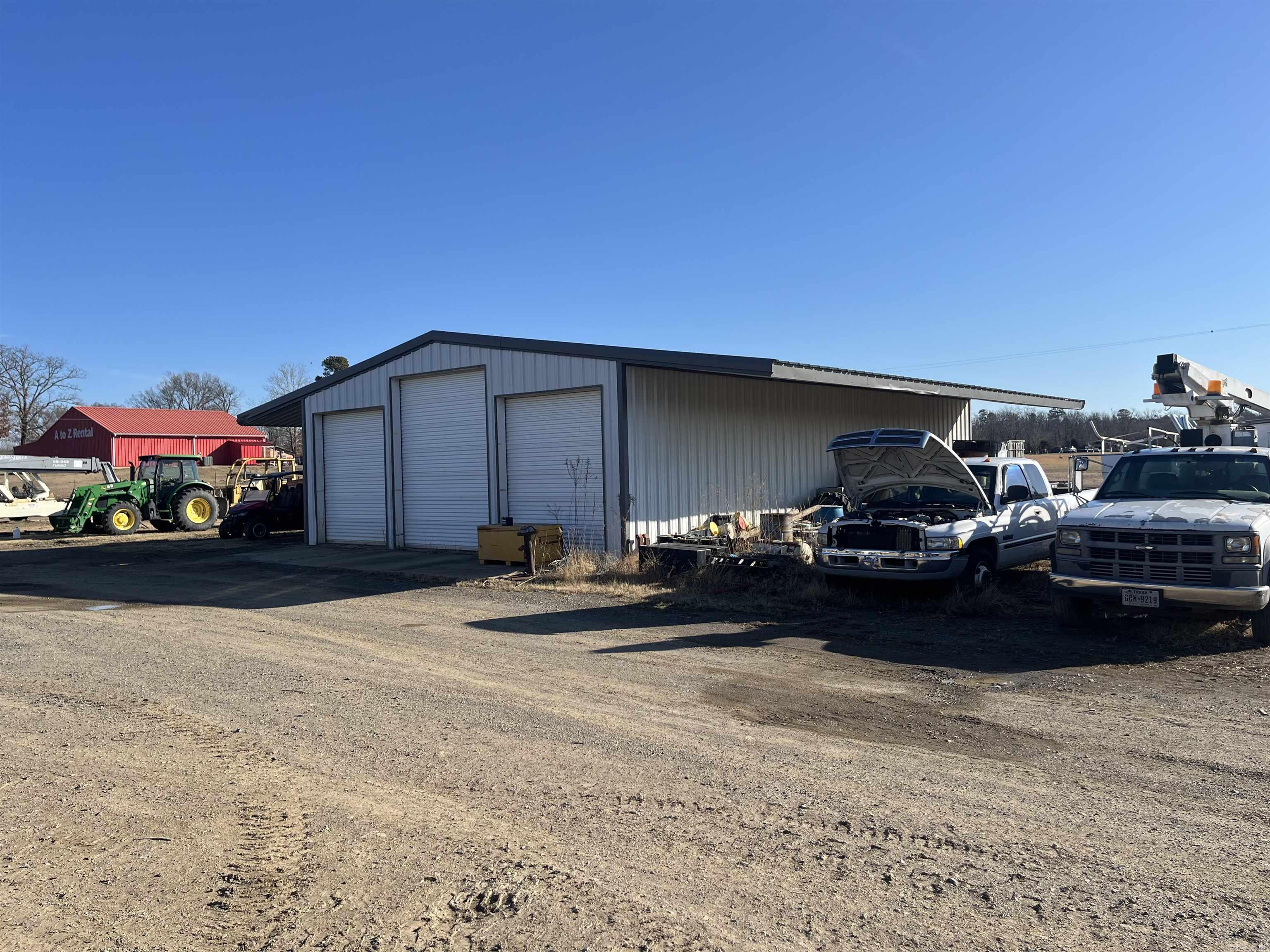 2642 N Hwy 71  Mena, AR