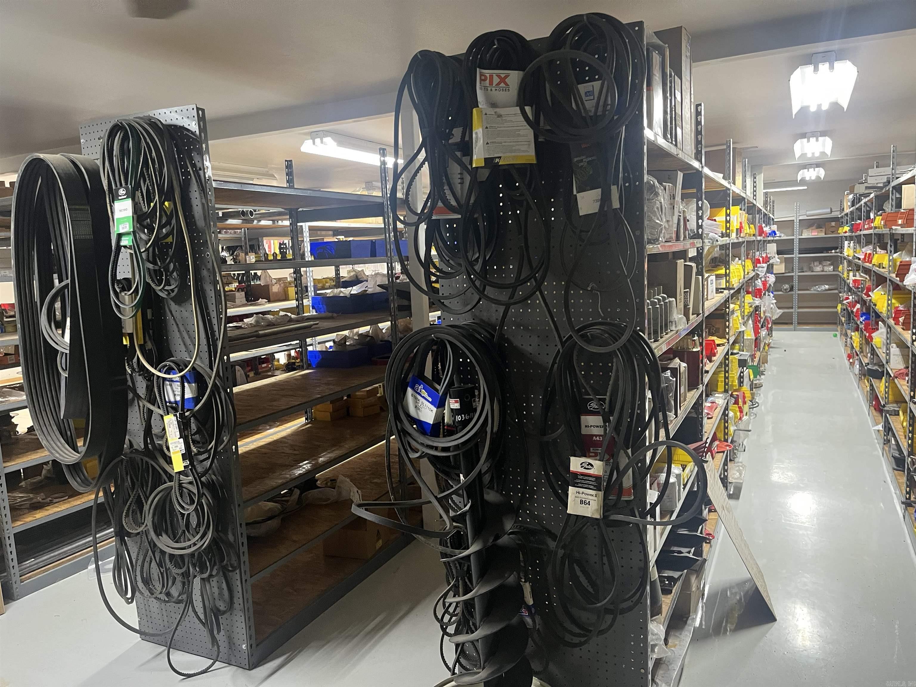 2642 N Hwy 71  Mena, AR