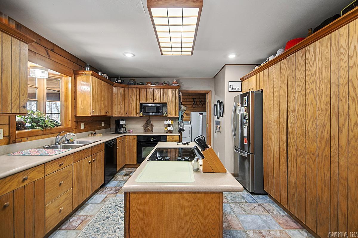 335 Old Dirt Road  England, AR