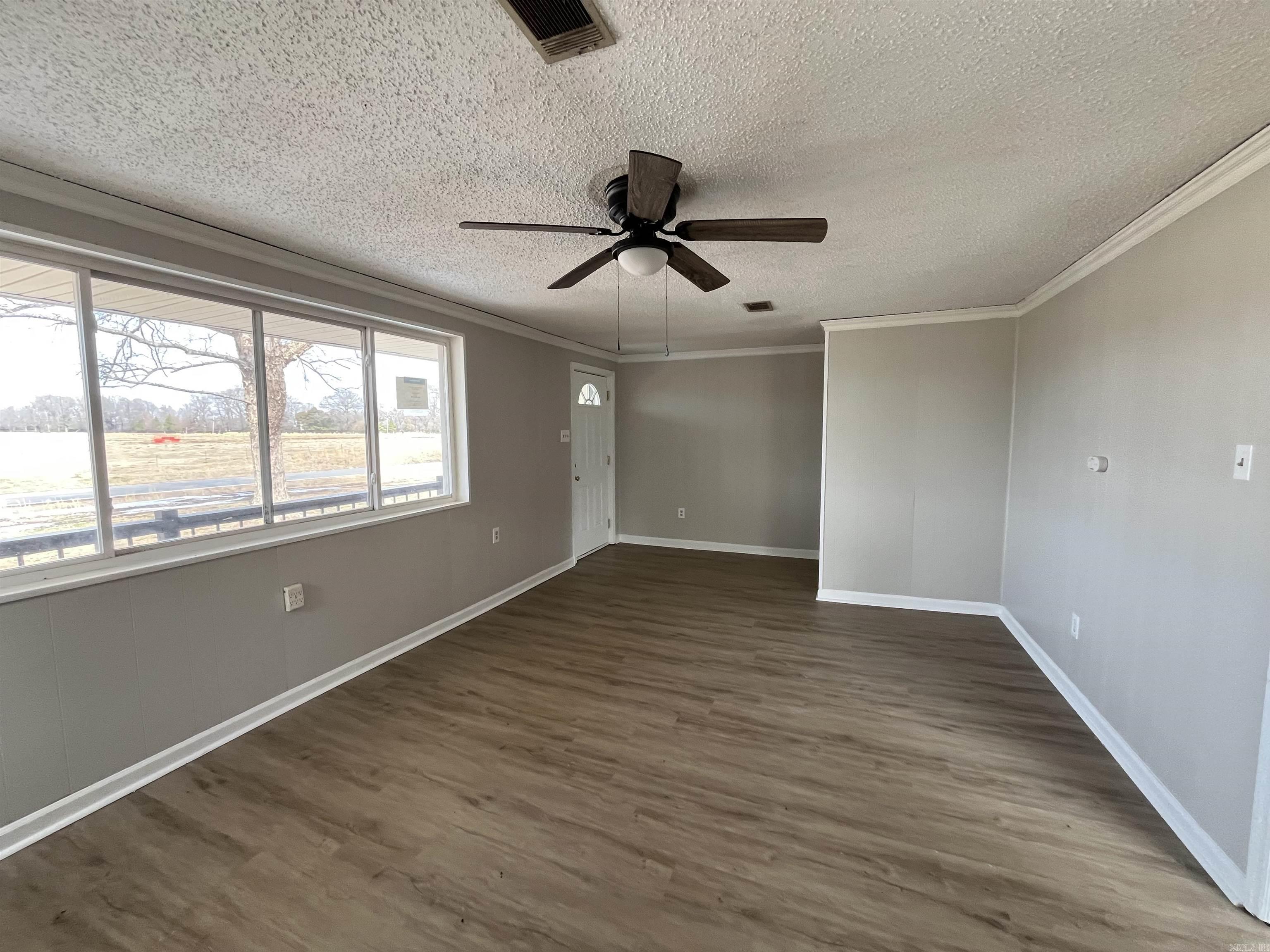 1957 Hwy 236 E  Lonoke, AR