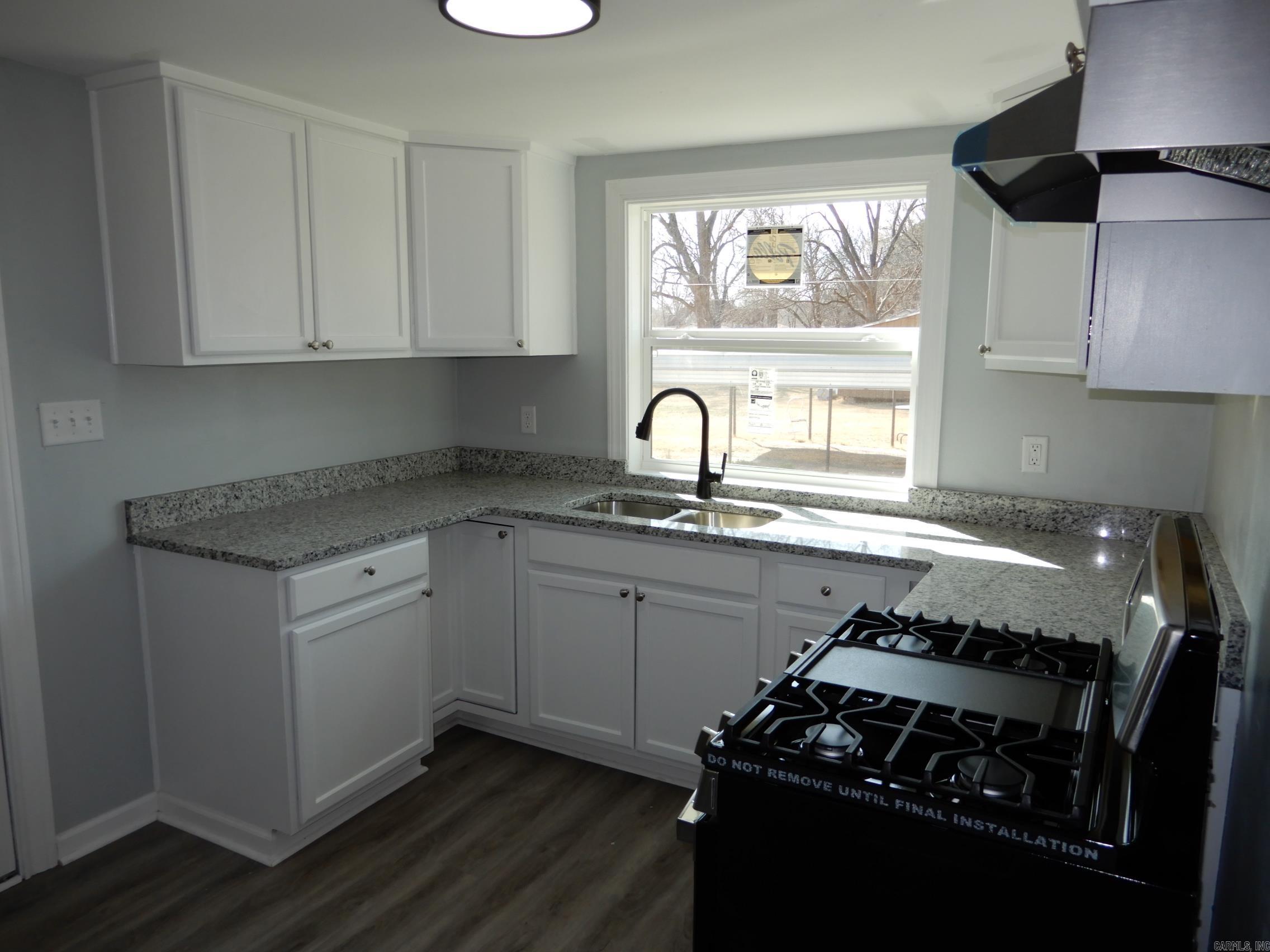 107 N Wilks  McRae, AR